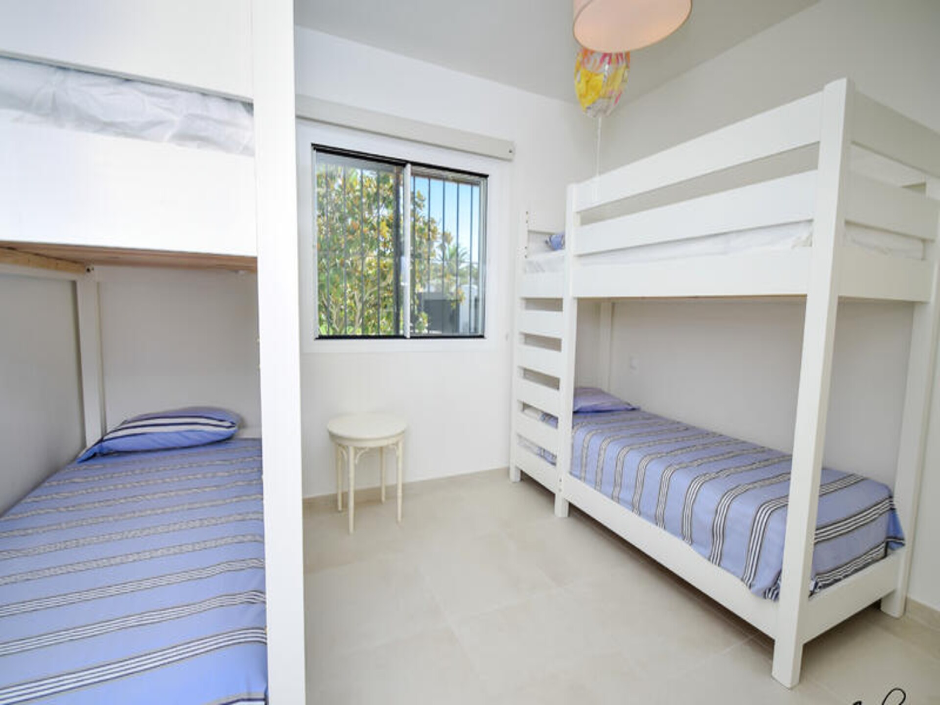 Zonovergoten appartement met privézwembad en tuin nabij Marbella - foto 17
