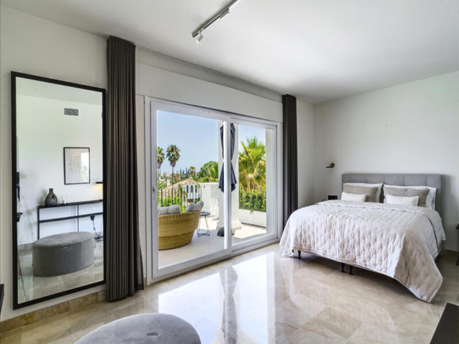 Luxe villa voor 12 personen in Nueva Andalucía, vlakbij golfbanen en Puerto Banús - foto 19