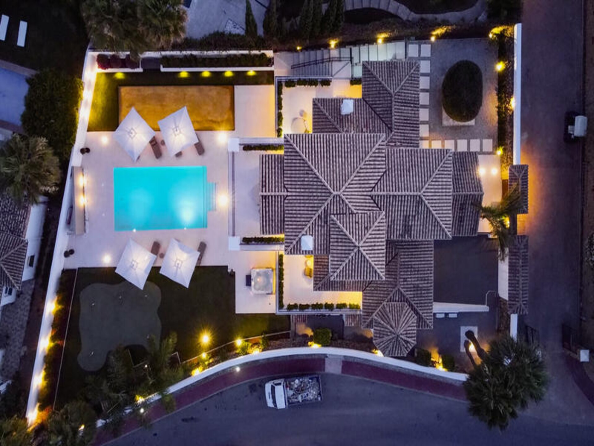Luxe villa voor 12 personen in Nueva Andalucía, vlakbij golfbanen en Puerto Banús - foto 47