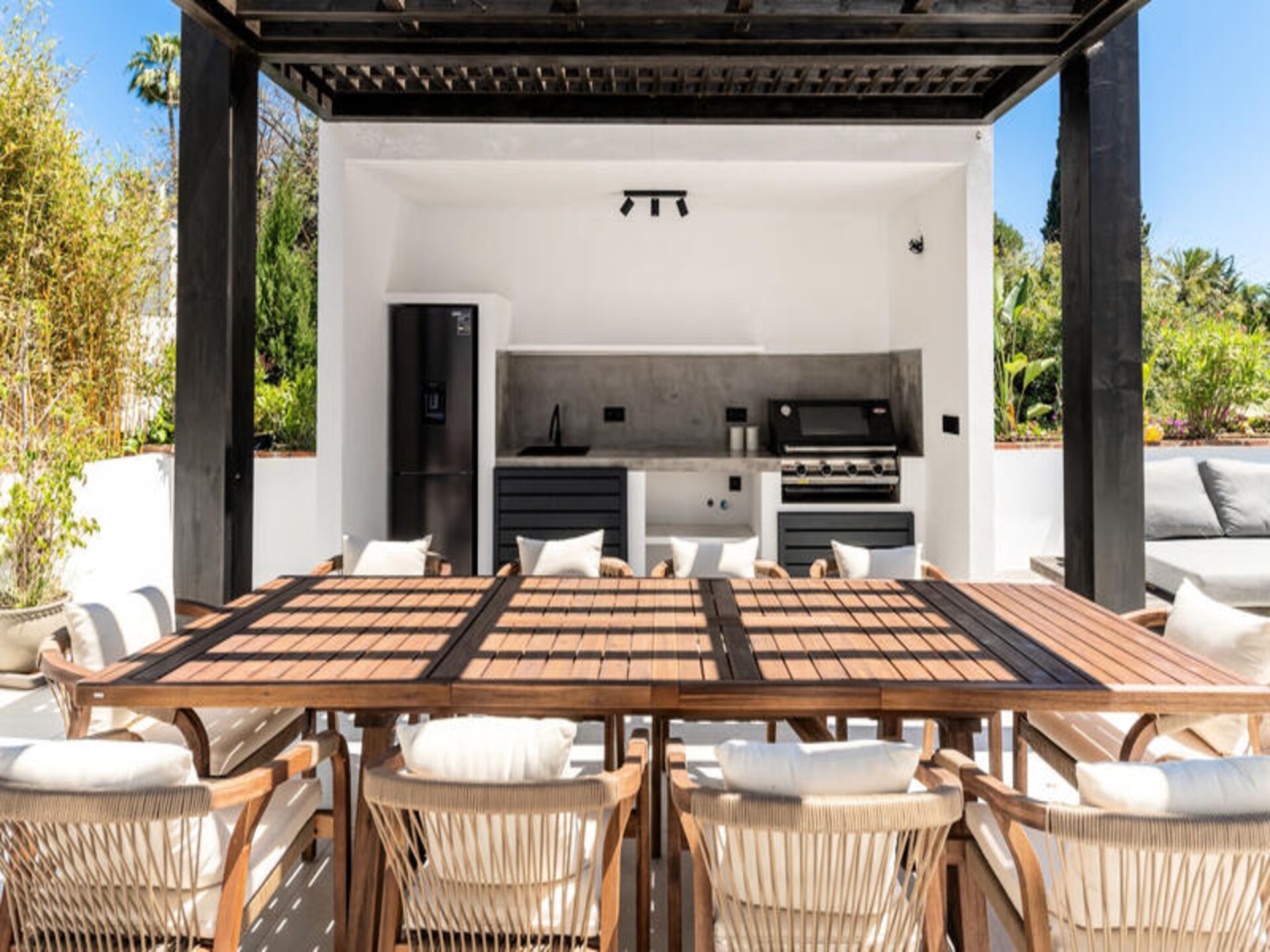 Luxe villa met zeezicht en zwembad in El Rosario, Marbella - foto 2
