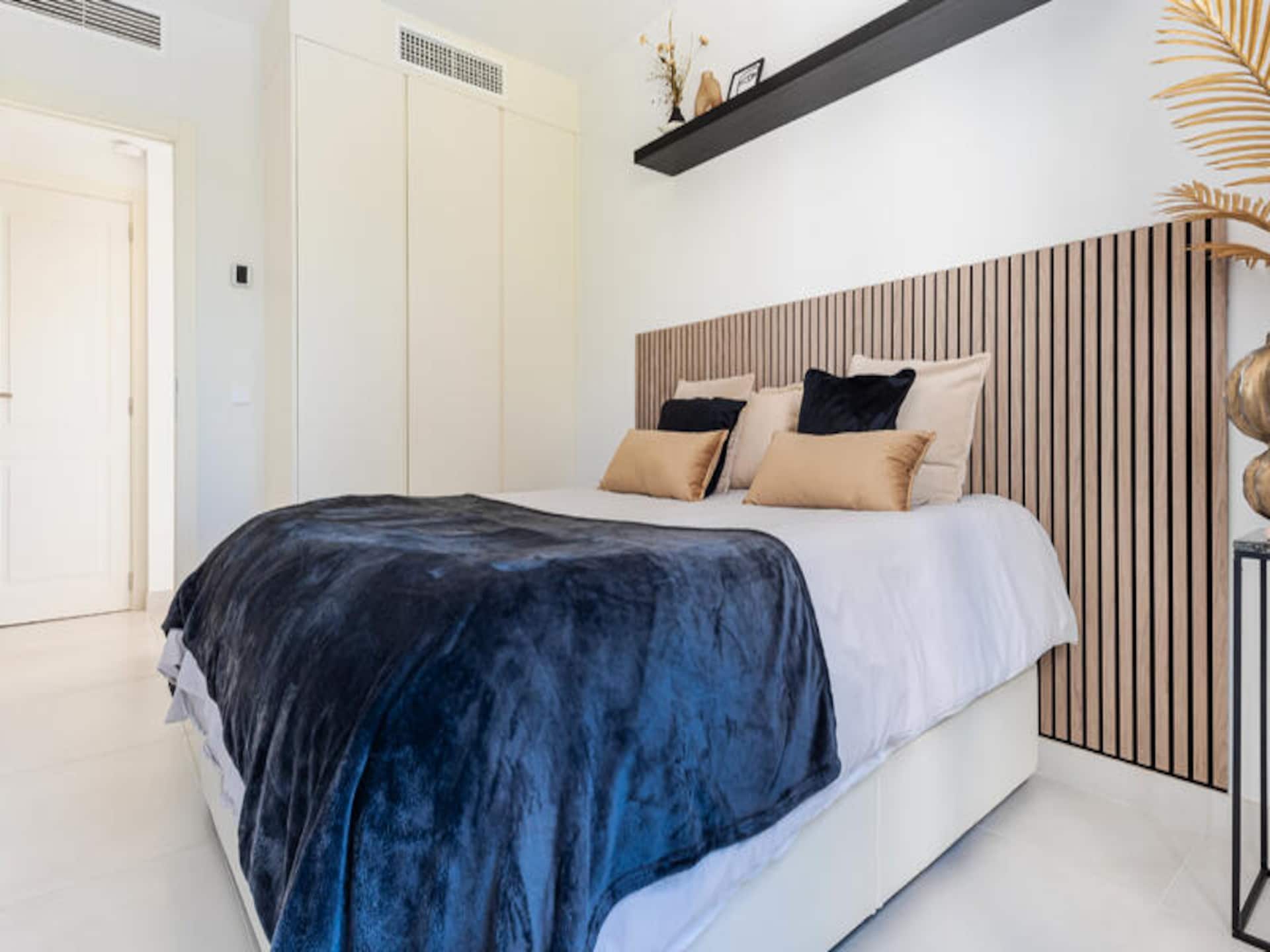 Luxe villa met zeezicht en zwembad in El Rosario, Marbella - foto 22