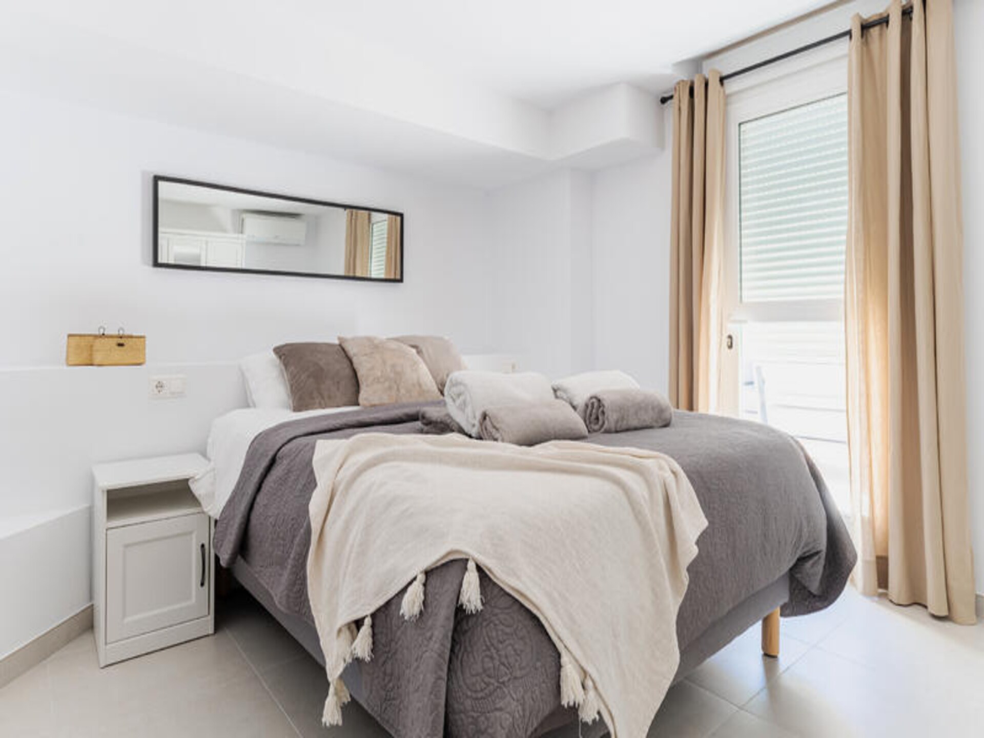 Luxe villa met zeezicht en zwembad in El Rosario, Marbella - foto 34