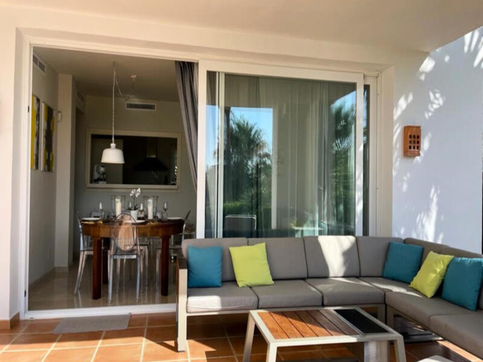 Modern appartement aan kristalheldere lagune in Casares, vlakbij Estepona - foto 2