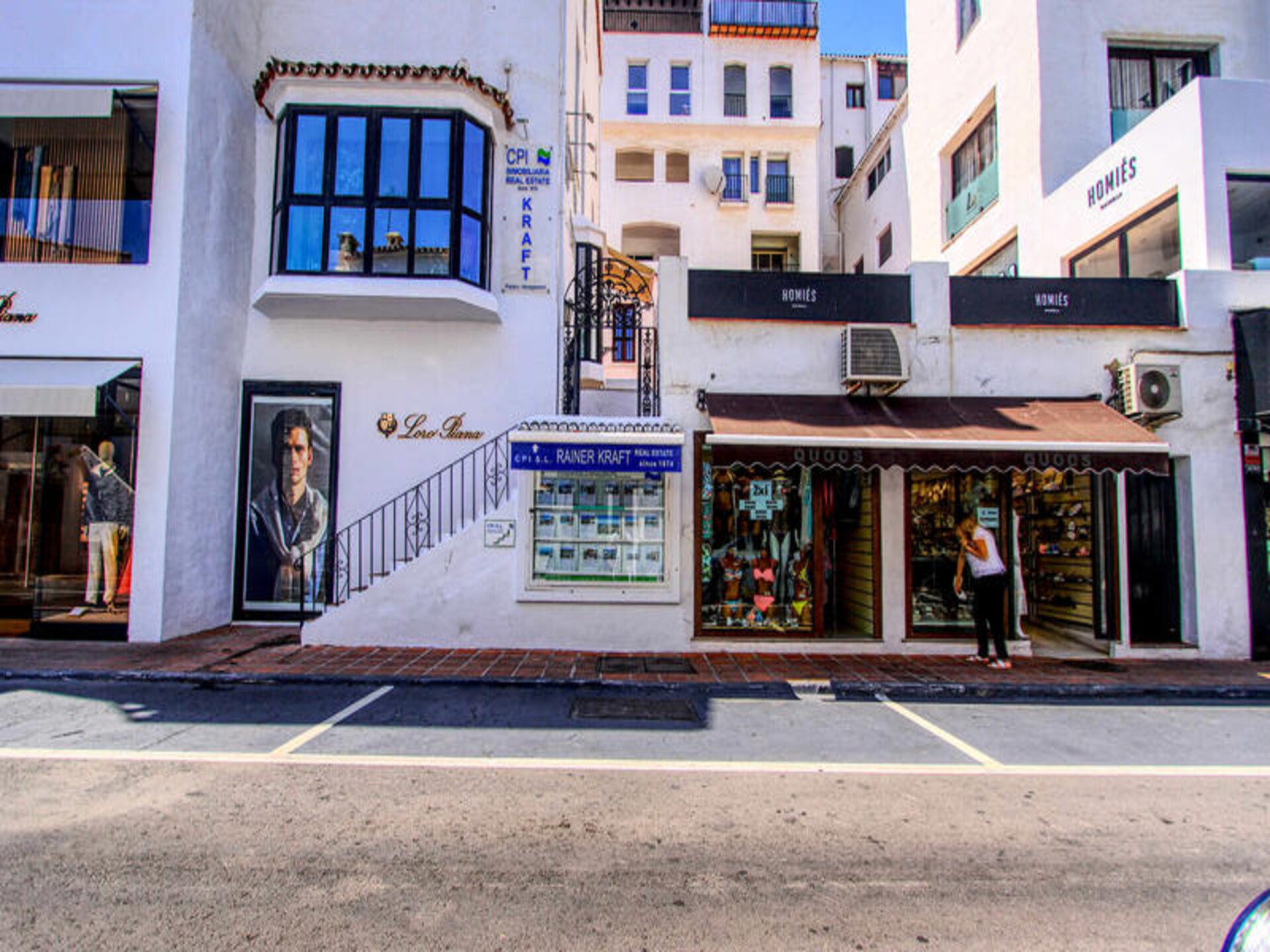 Stijlvol appartement aan de haven van Puerto Banús, Marbella - foto 25
