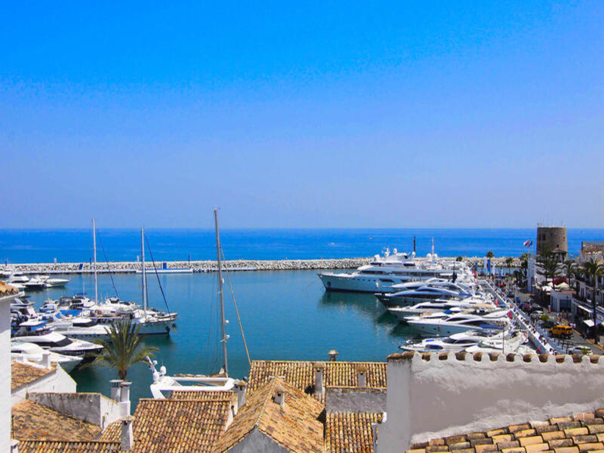 Stijlvol appartement aan de haven van Puerto Banús, Marbella - foto 27