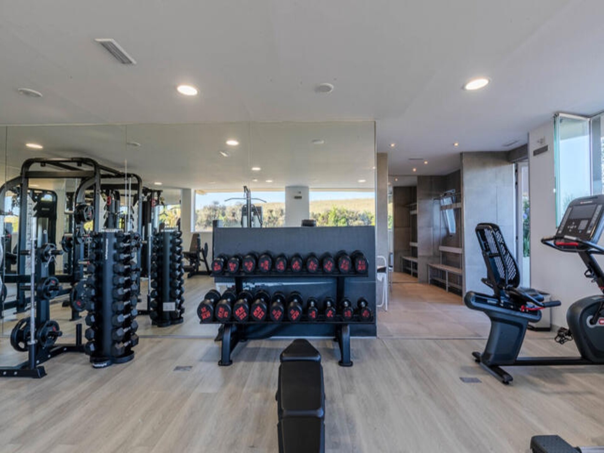 Luxe appartement aan kristalheldere lagune bij Estepona - foto 20