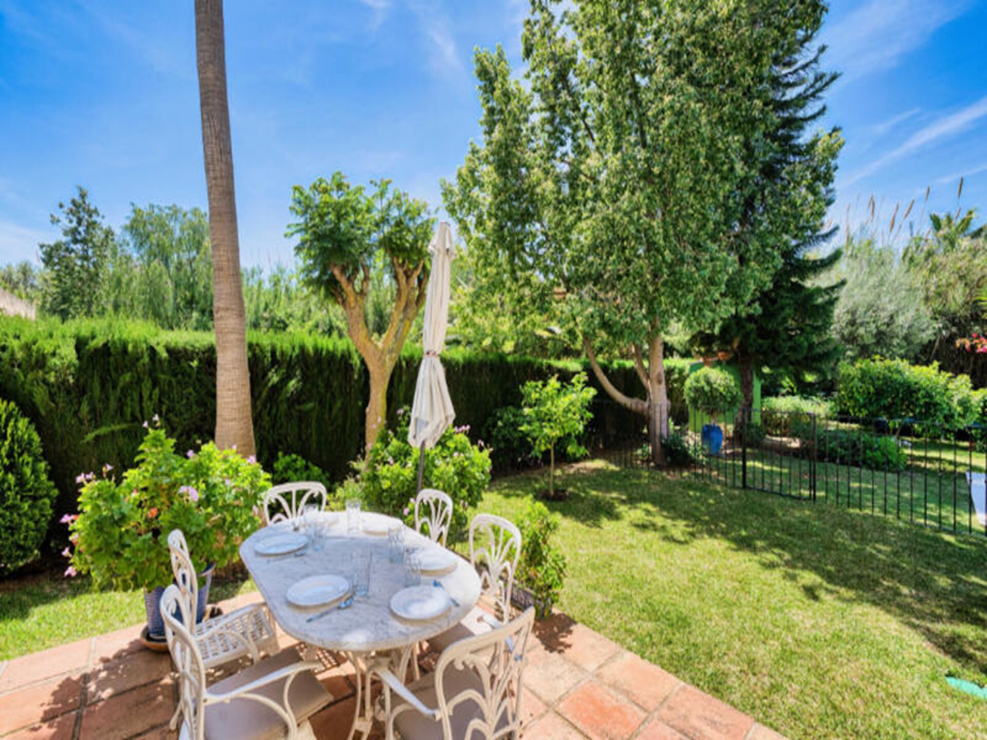 Elegante villa met dakterras en zwembad nabij Marbella - foto 20