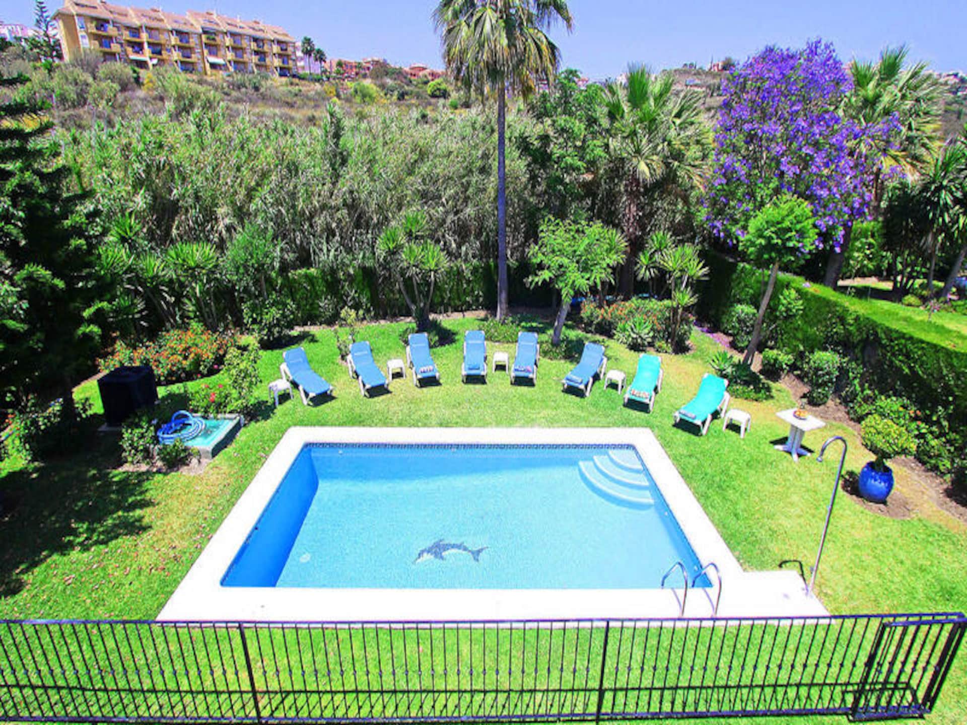 Elegante villa met dakterras en zwembad nabij Marbella - foto 27