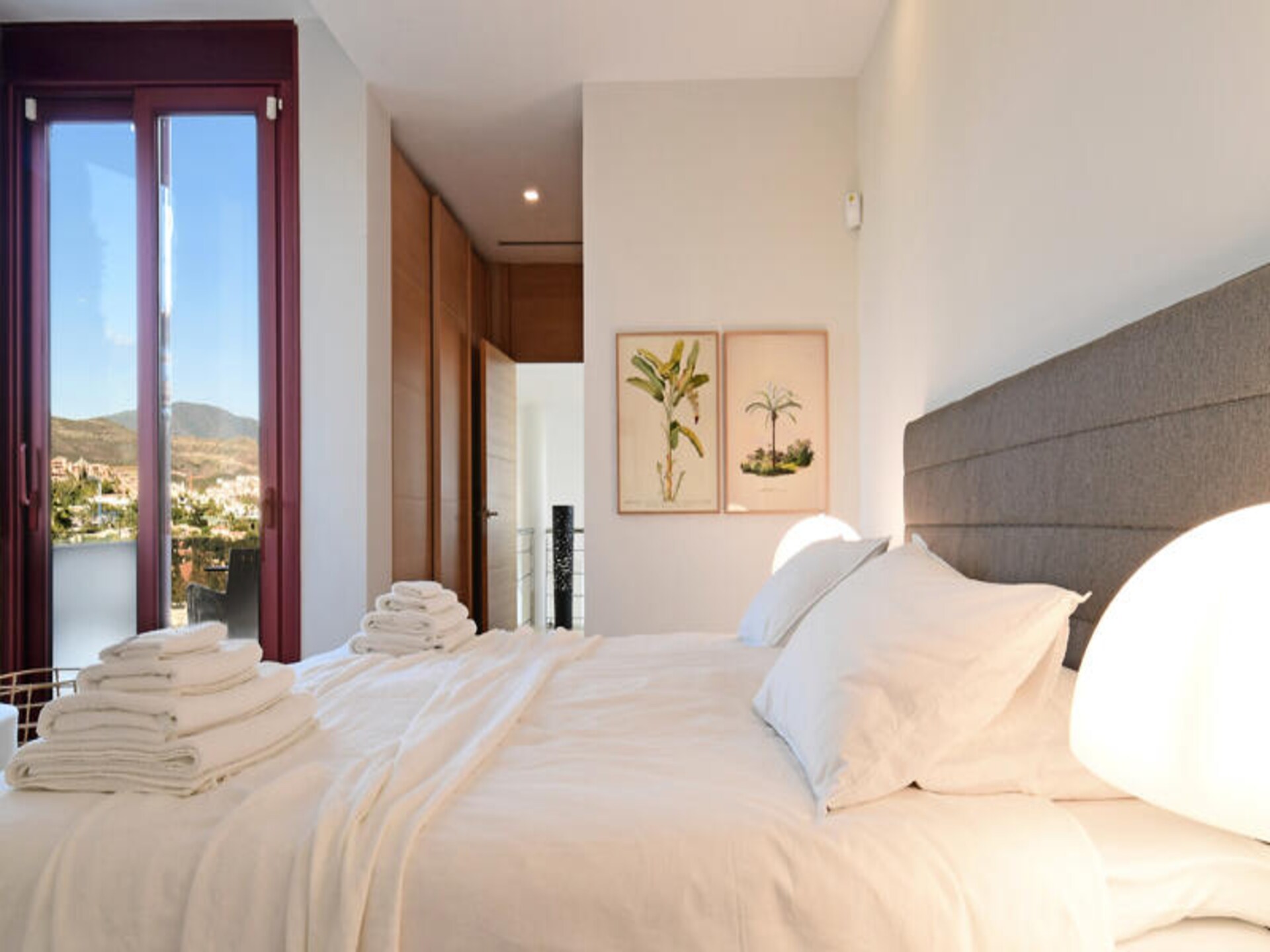 Luxe villa voor 16 personen in Nueva Andalucía met privézwembad en panoramisch uitzicht op zee - foto 37