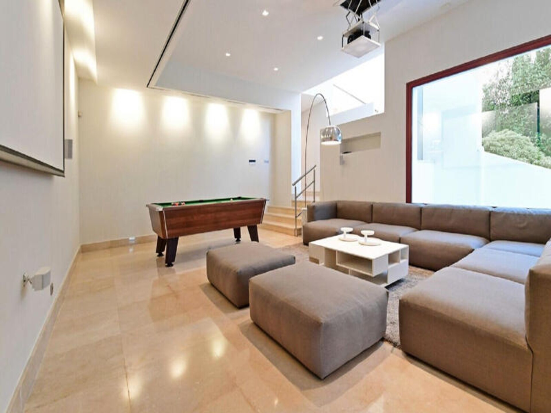 Luxe villa voor 16 personen in Nueva Andalucía met privézwembad en panoramisch uitzicht op zee - foto 54
