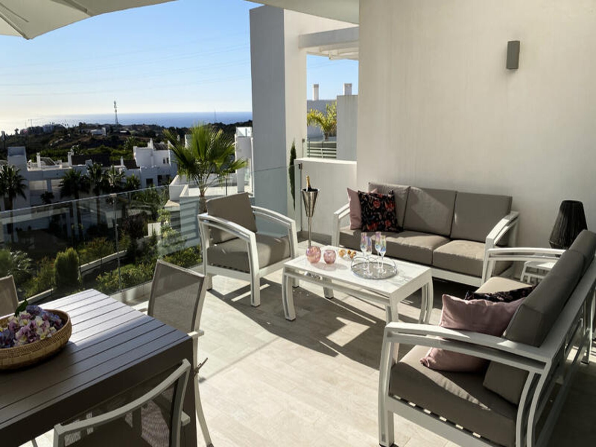 Modern Appartement aan de Kristalheldere Lagune van Casares, Costa del Sol - foto 4