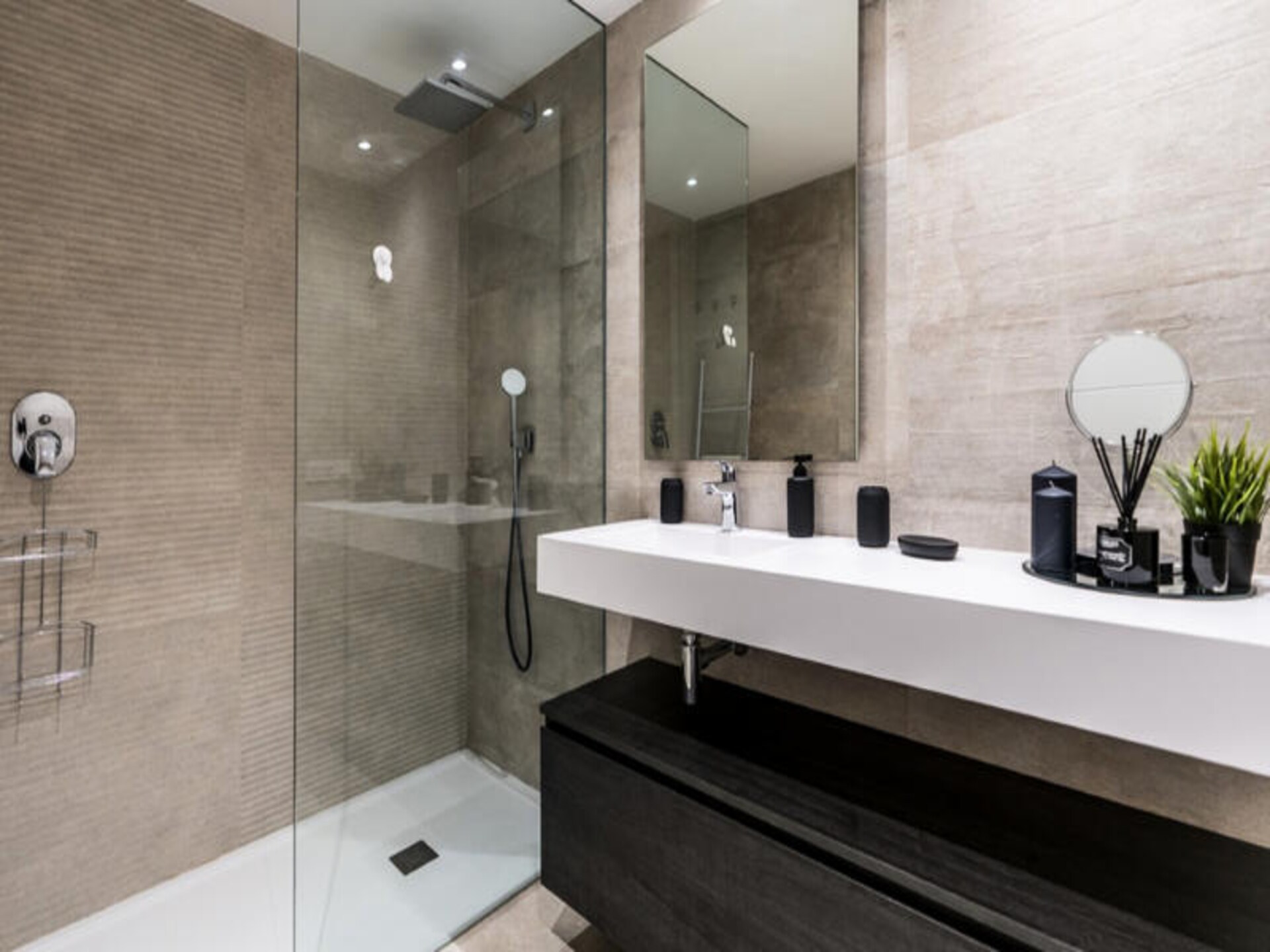 Modern Appartement aan de Kristalheldere Lagune van Casares, Costa del Sol - foto 14