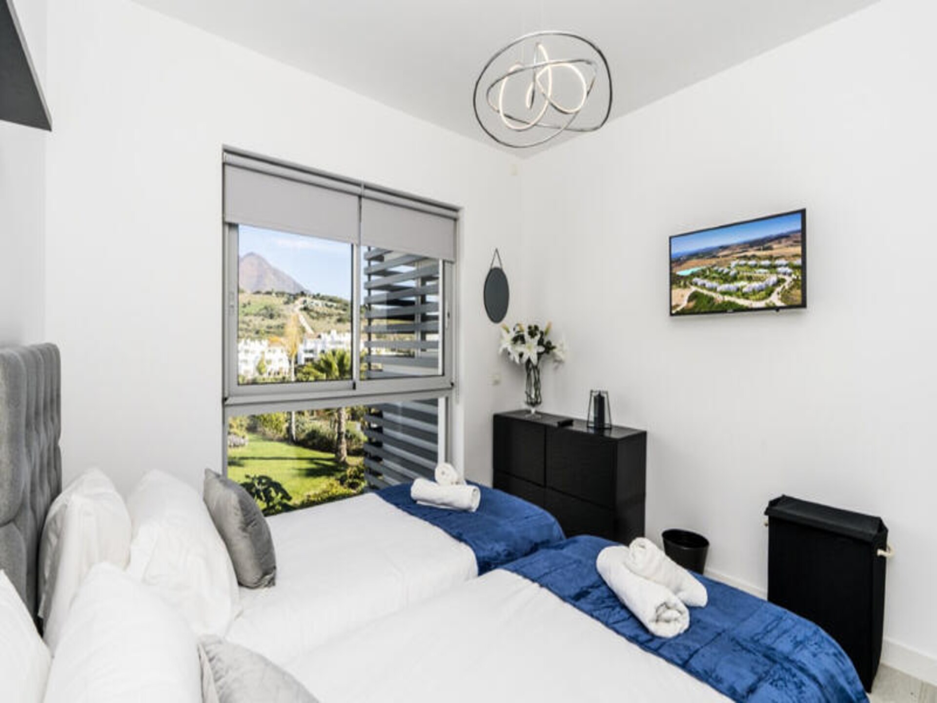 Modern Appartement aan de Kristalheldere Lagune van Casares, Costa del Sol - foto 21