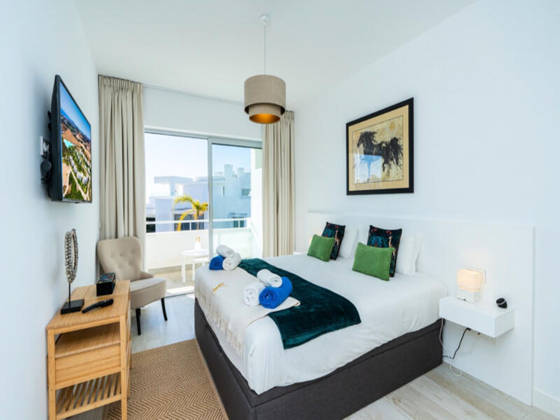 Luxe appartement aan kristalheldere lagune in Casares, vlakbij Marbella - foto 12