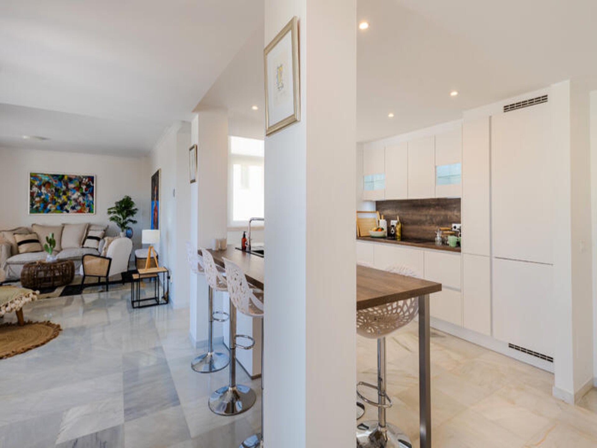 Modern appartement in centrum Marbella met privéterrassen en zicht op La Concha - foto 10