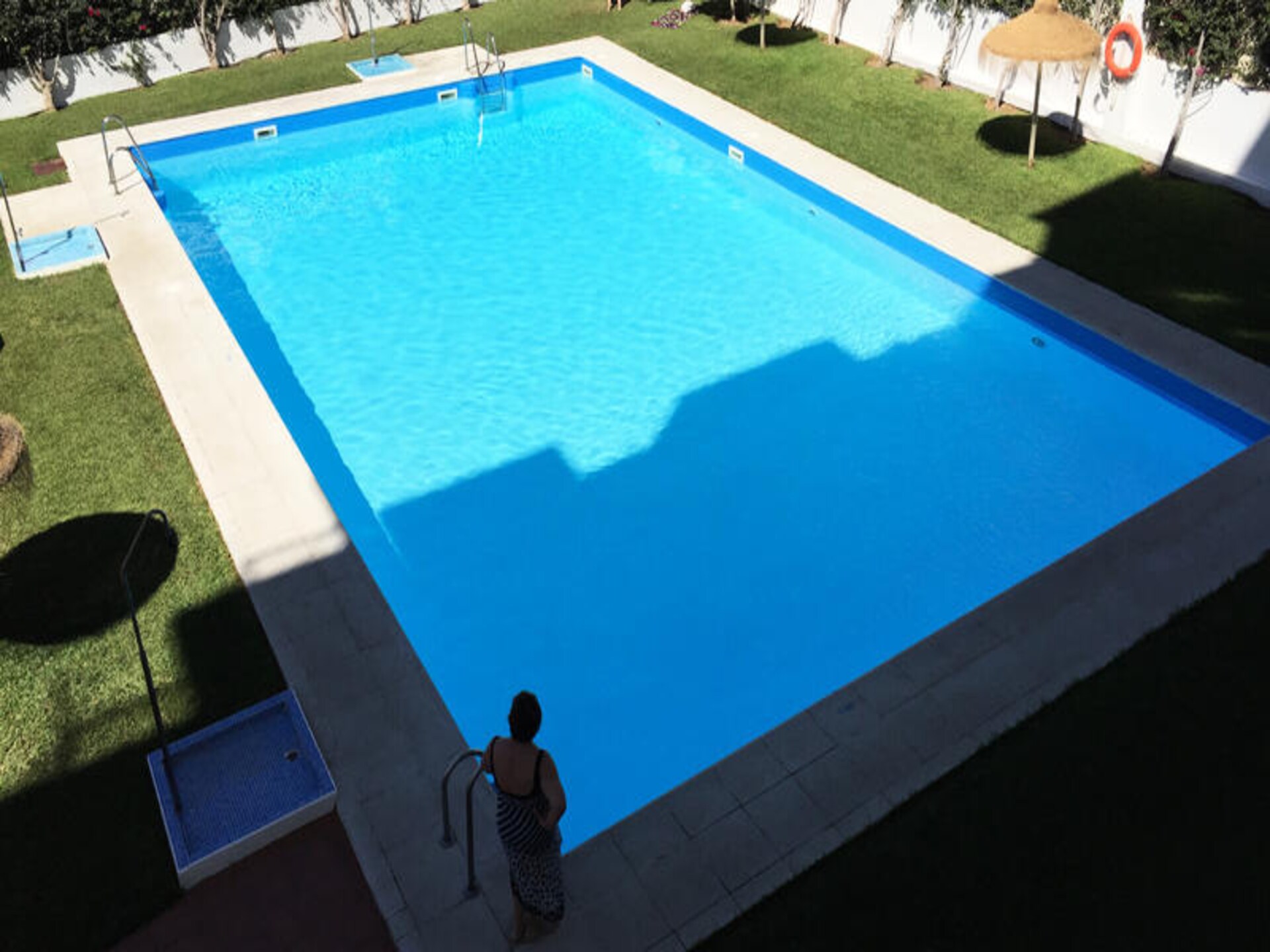 Zonnig appartement op 50m van Playa Torrecilla met zwembad en zeezicht - foto 10