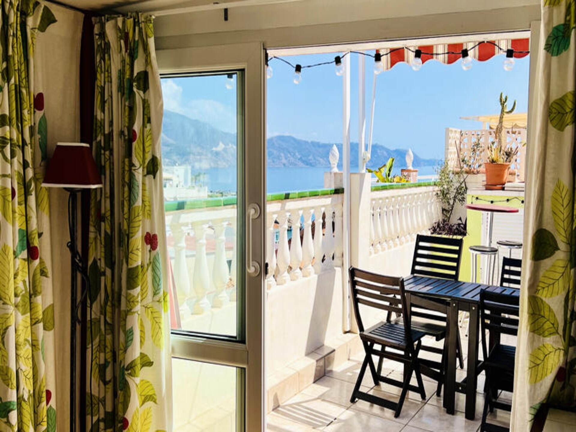 Zonnig appartement met panoramisch zeezicht en privéterras in Nerja - foto 8