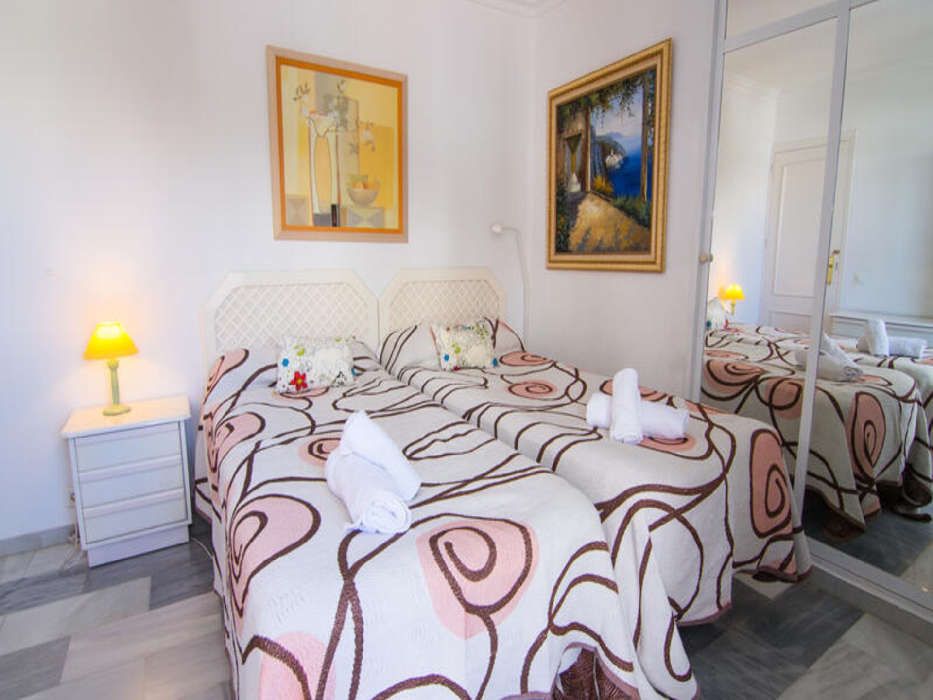 Appartement in Nerja met panoramisch zeezicht en spa-toegang - foto 9