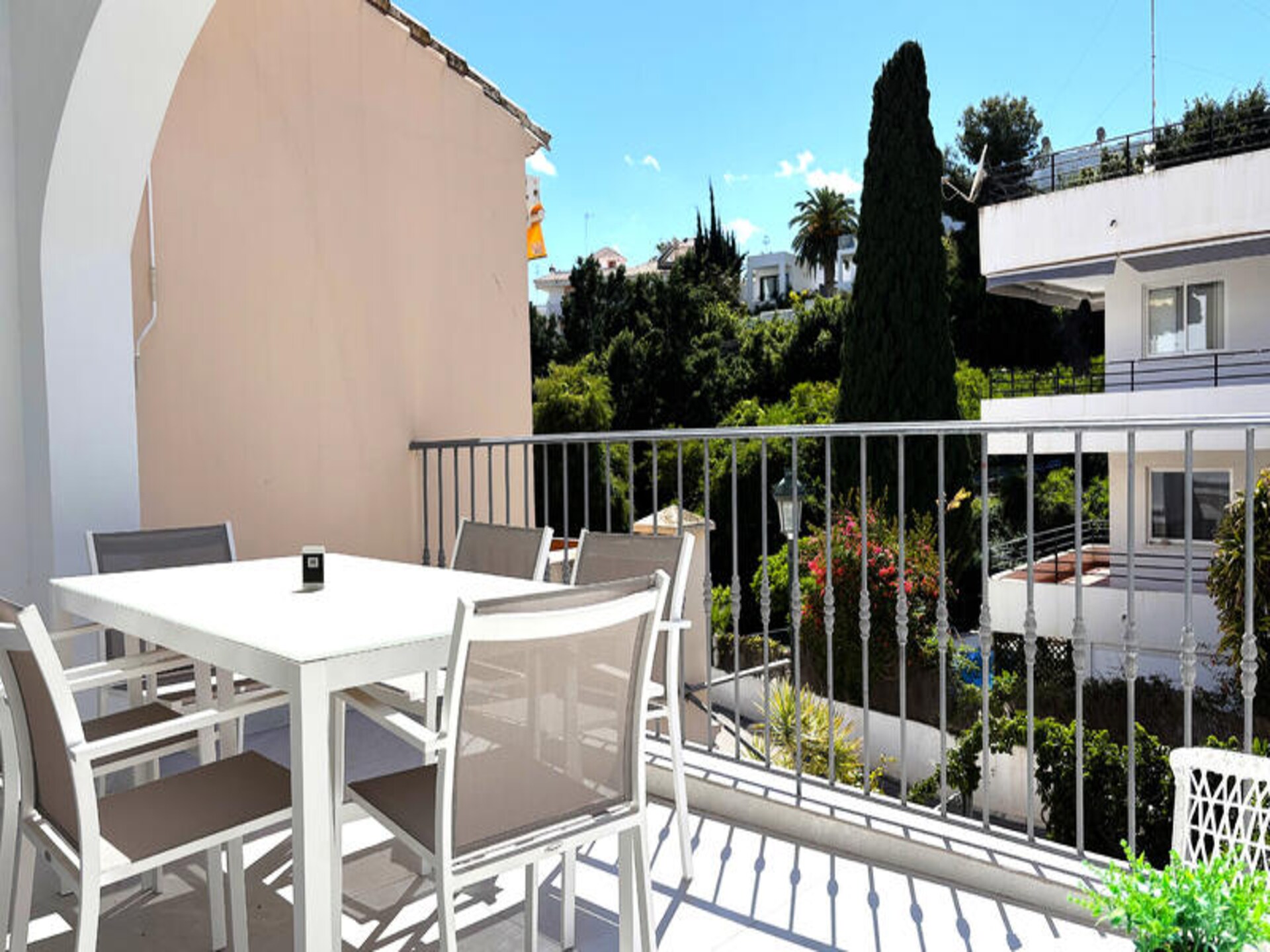 Zonovergoten appartement in Nerja, vlakbij Playa Burriana - foto 11