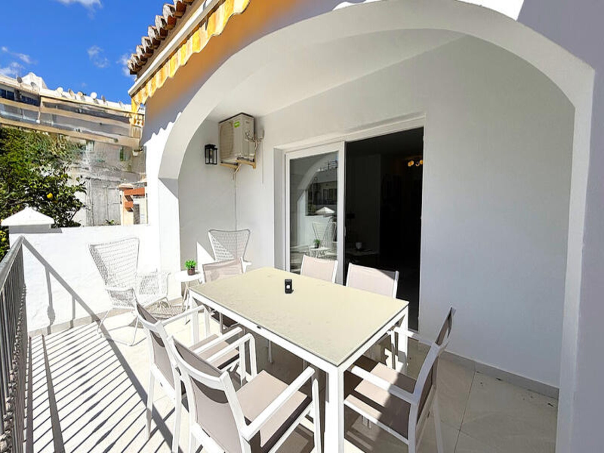 Zonovergoten appartement in Nerja, vlakbij Playa Burriana - foto 12