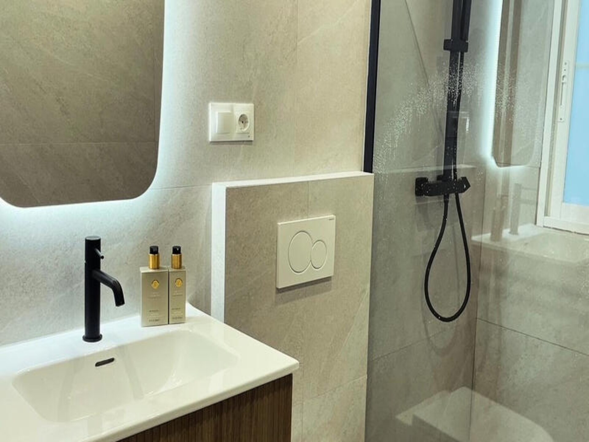 Zonovergoten appartement in Nerja, vlakbij Playa Burriana - foto 24