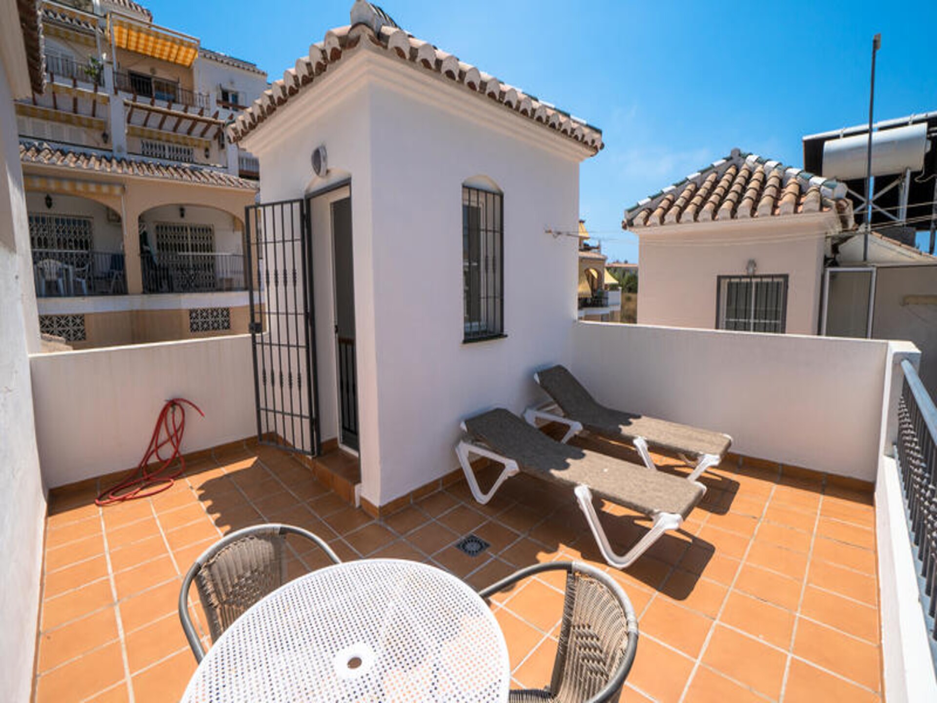 Zonovergoten appartement in Nerja, vlakbij Playa Burriana - foto 26