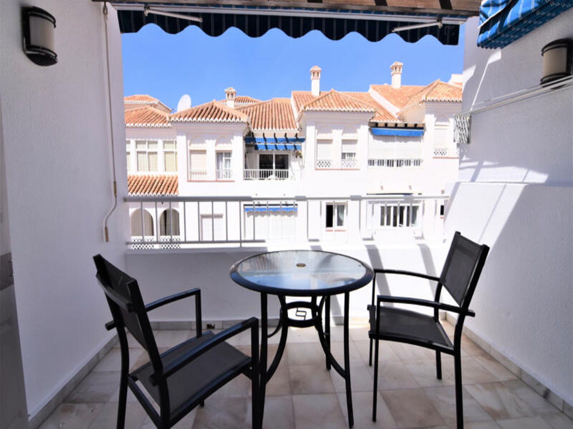 Stylish appartement in hartje Nerja, 50m van strand Playa Torrecilla - foto 4