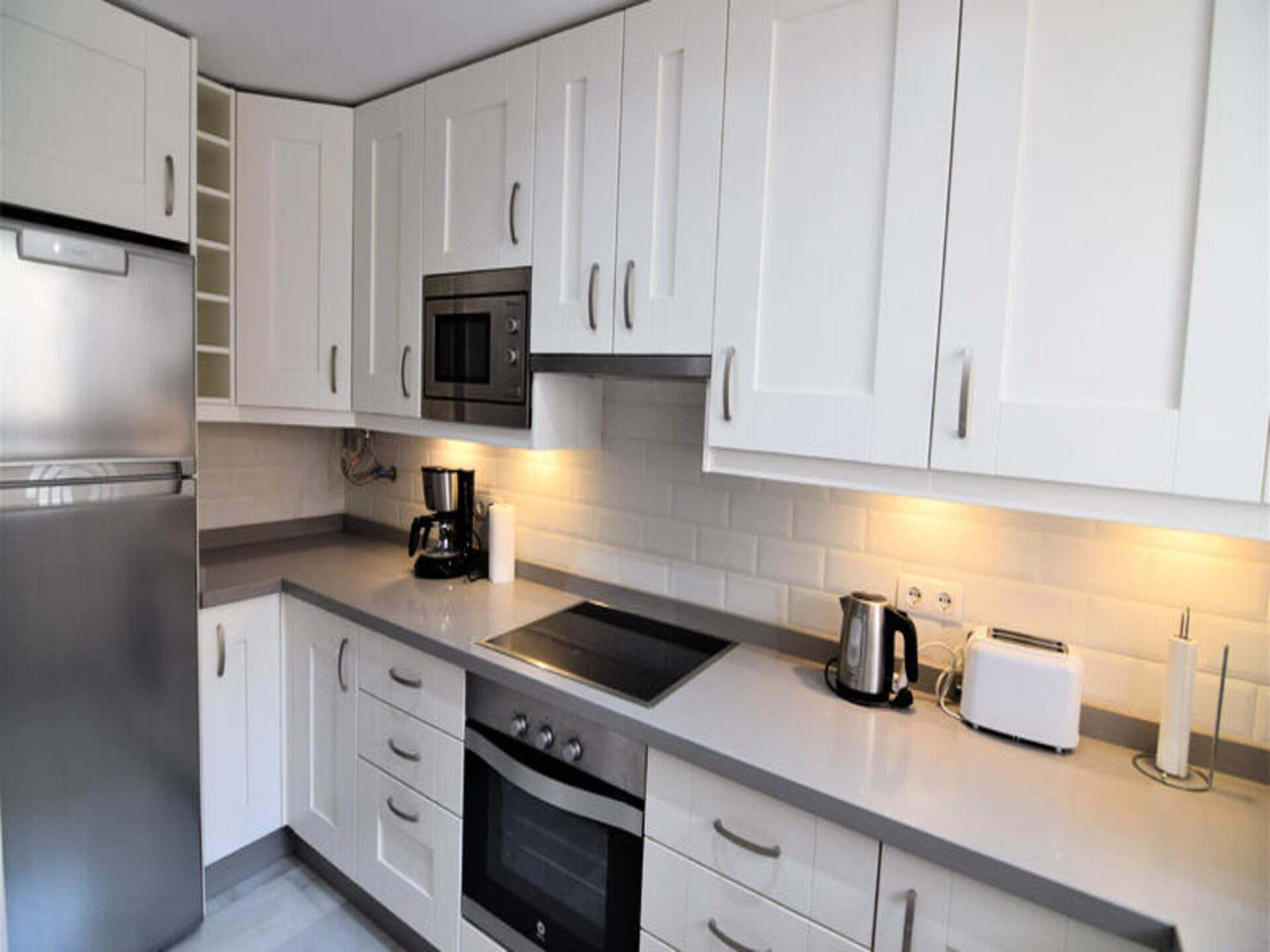 Stylish appartement in hartje Nerja, 50m van strand Playa Torrecilla - foto 15