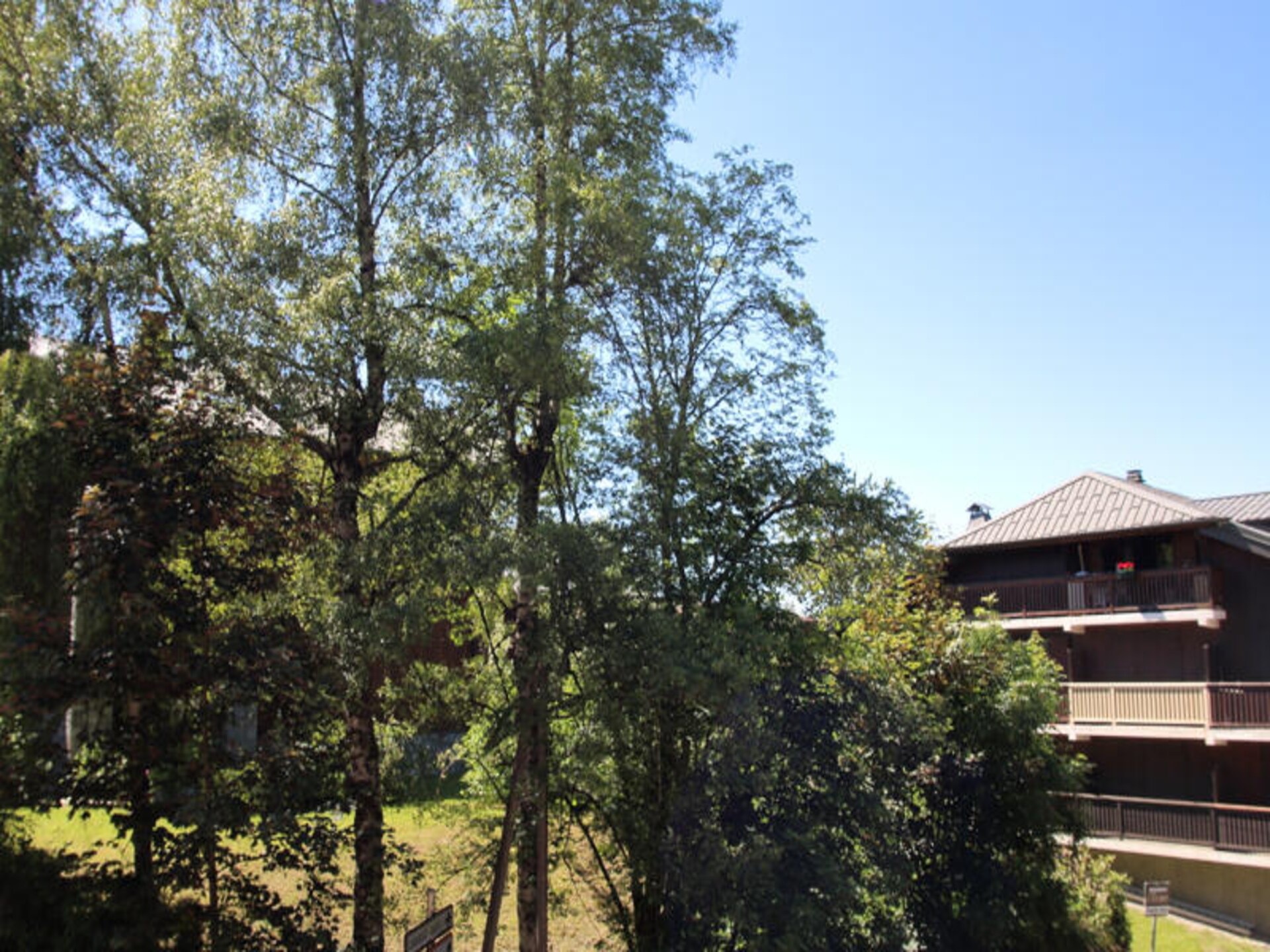 Authentiek duplexappartement in het hart van Les Carroz, vlakbij de piste - foto 13
