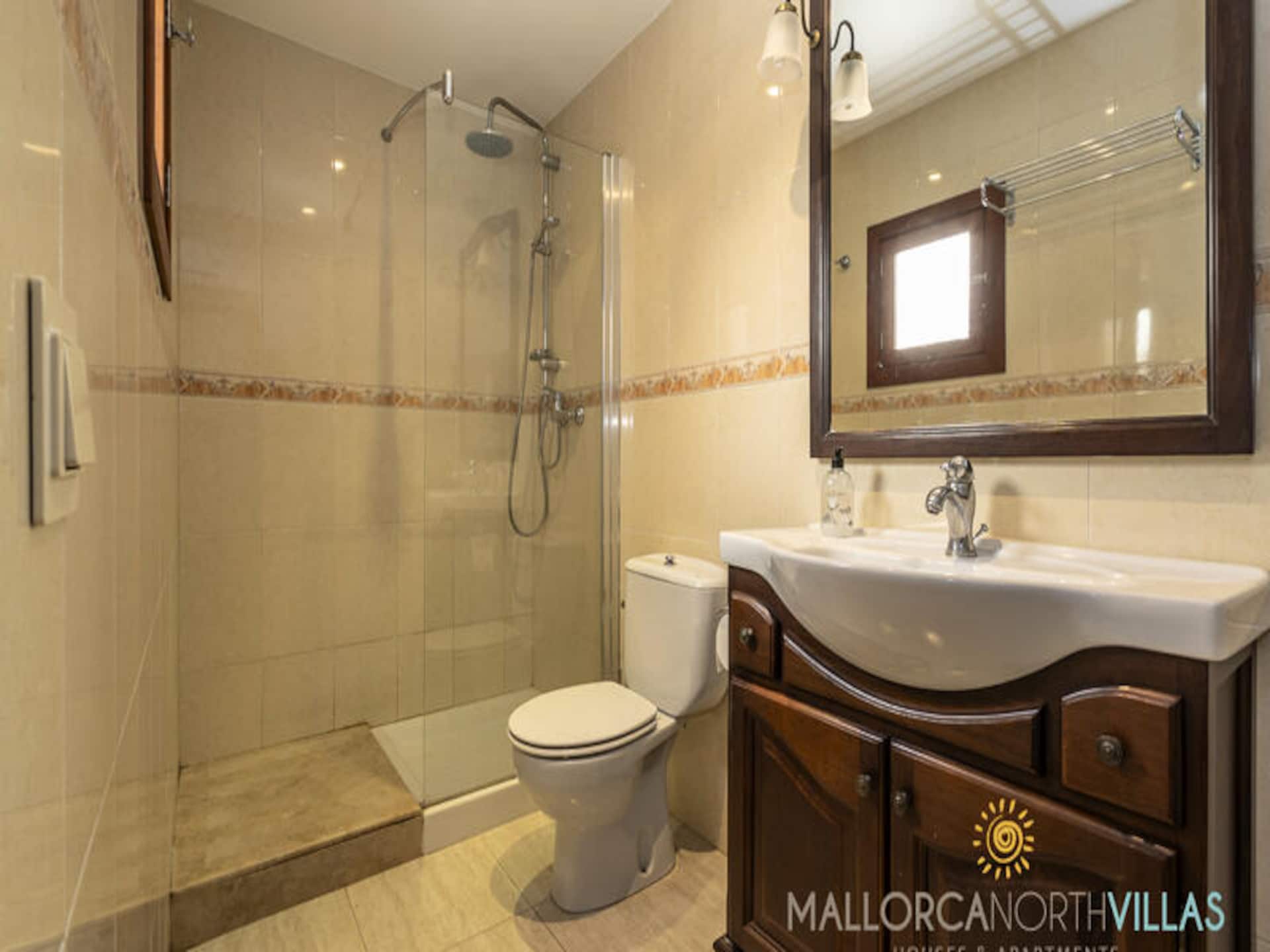Authentiek Mallorcaans huis in centrum Pollença, 10 km van strand - foto 12