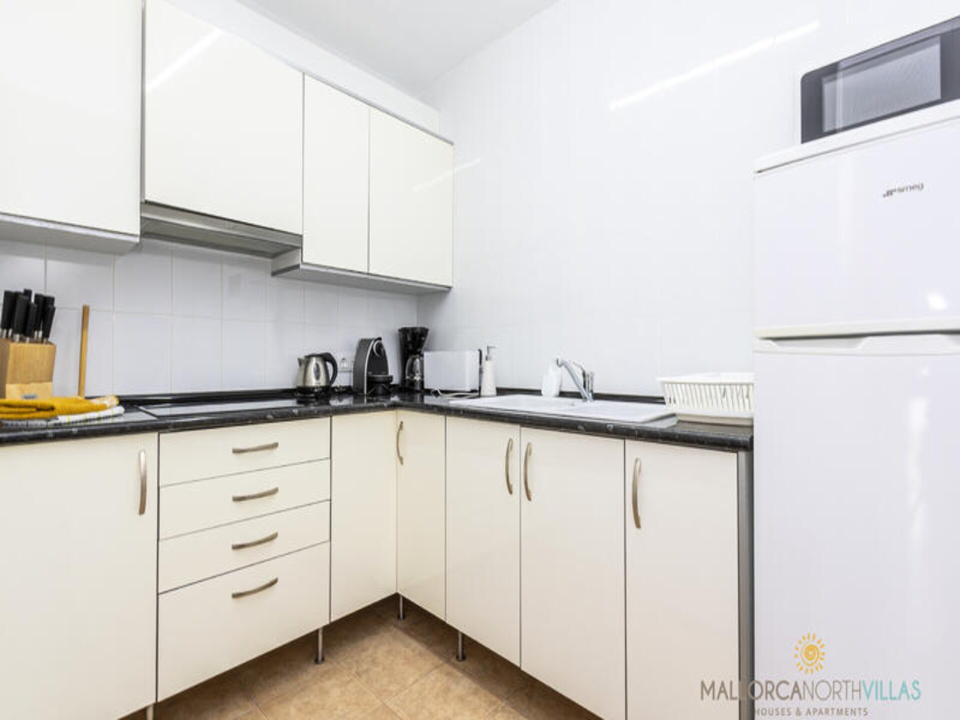 Licht appartement met tuin en zwembad nabij zee in Port de Pollença - foto 12