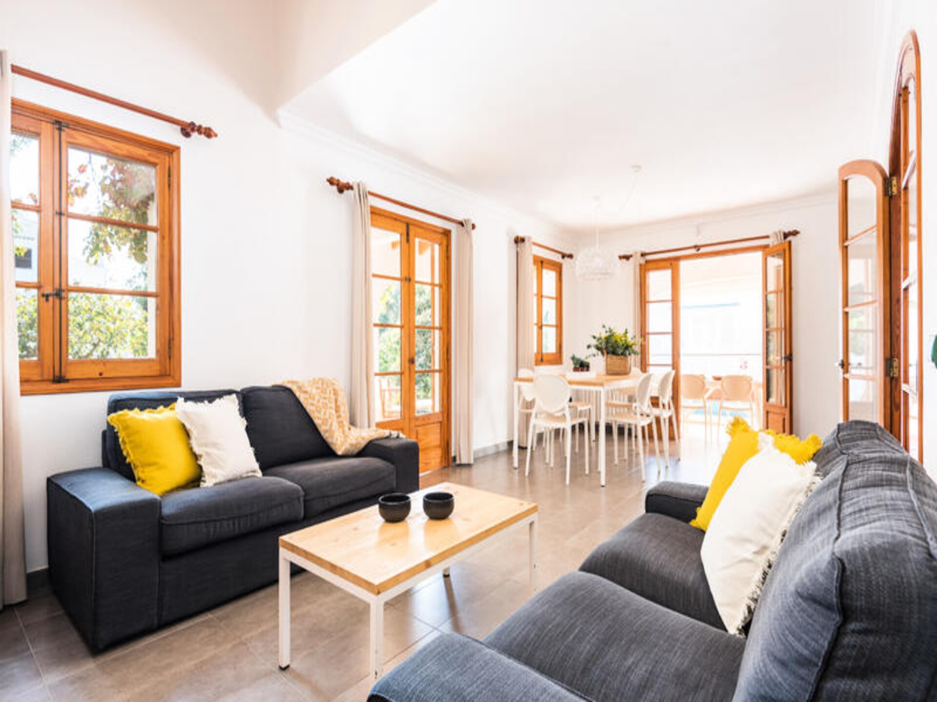 Ruim appartement met privézwembad bij strand Cala'n Blanes - foto 24