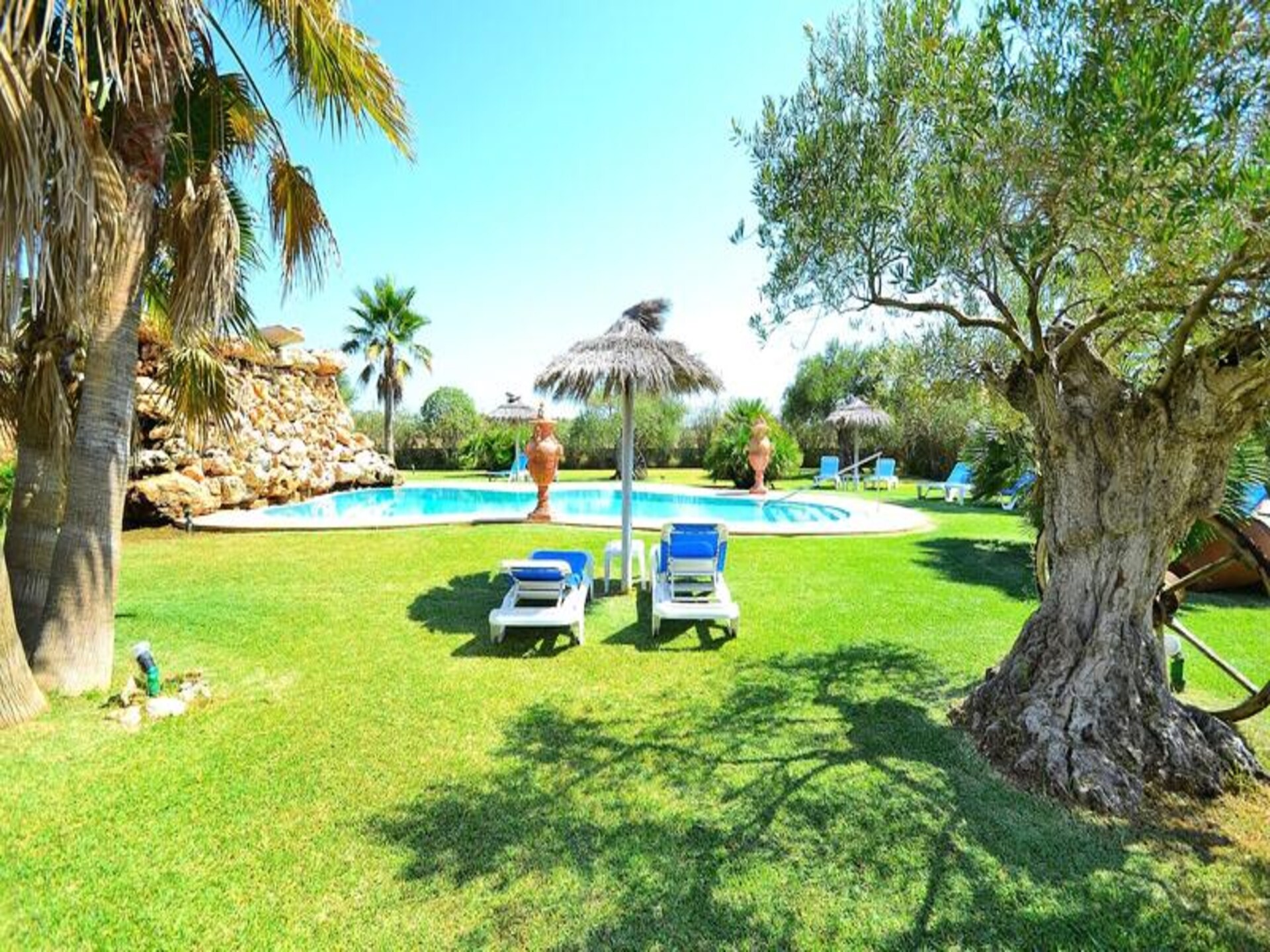 Ruime vakantievilla met zwembad nabij Can Picafort, Mallorca - foto 4