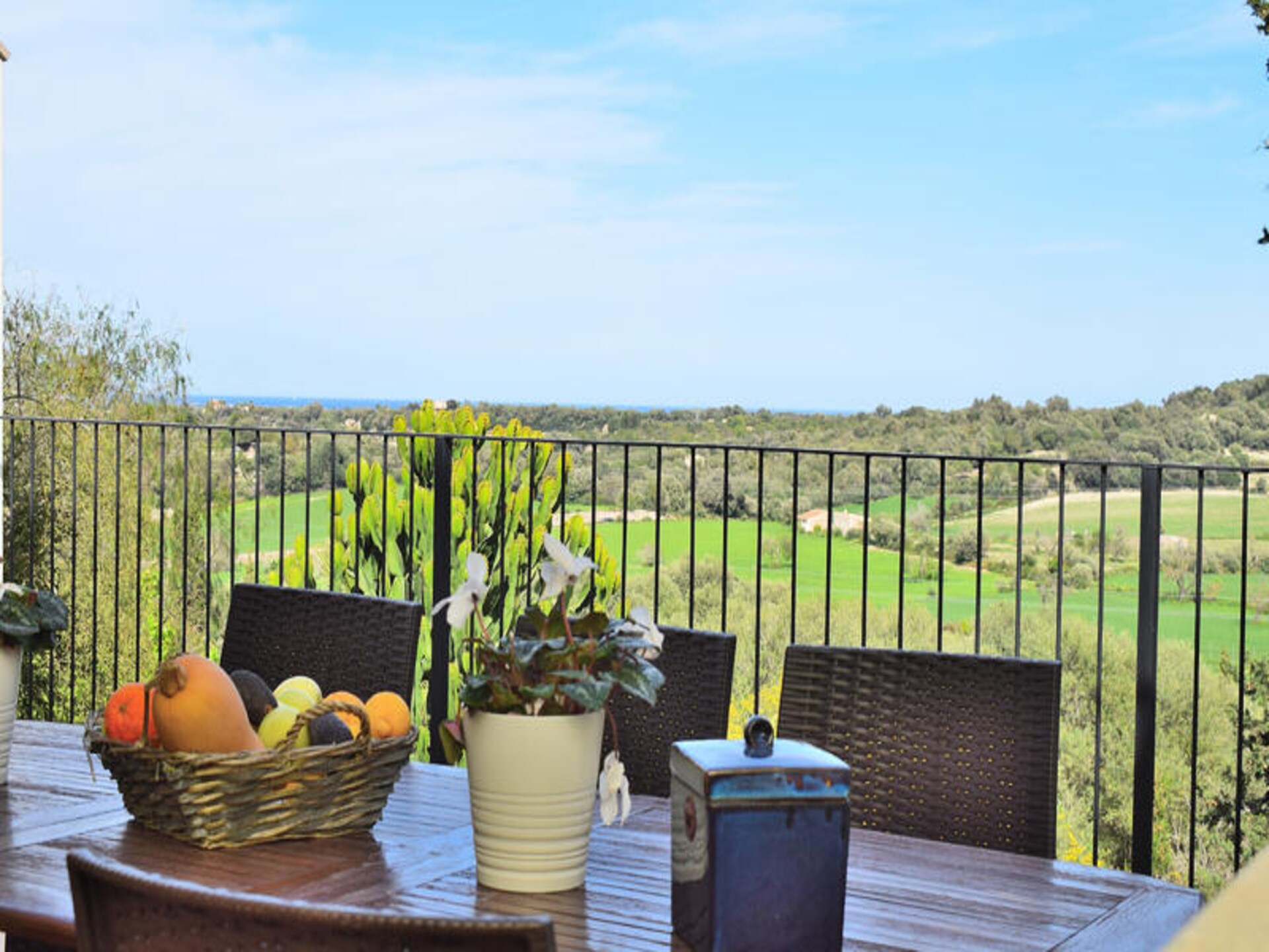 Ruim appartement in Muro met panoramisch uitzicht op de baai van Alcudia - foto 2