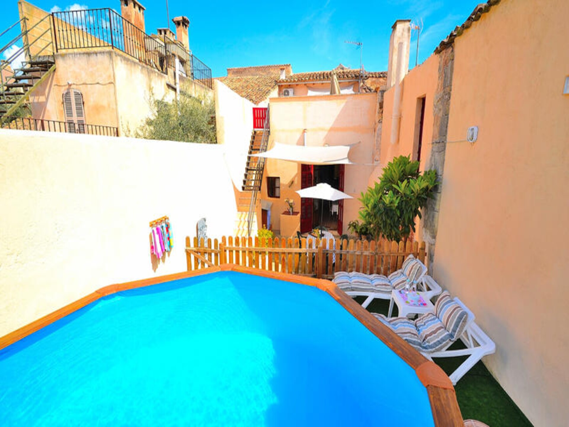 Authentiek dorpshuis met privézwembad in het hart van Petra, Mallorca - foto 2