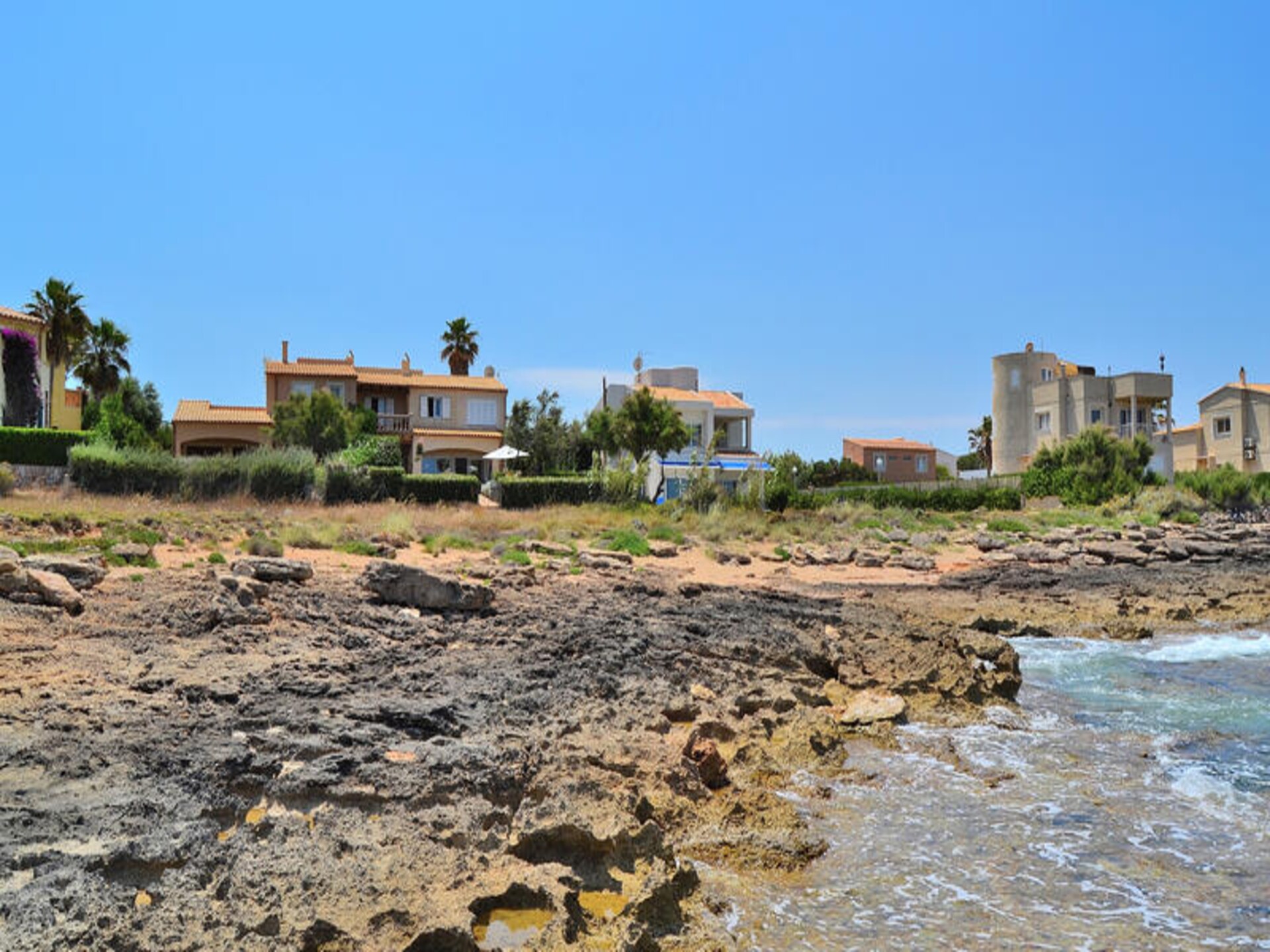Direct aan zee: ruime vakantiewoning voor 6 in Colonia de Sant Pere - foto 23