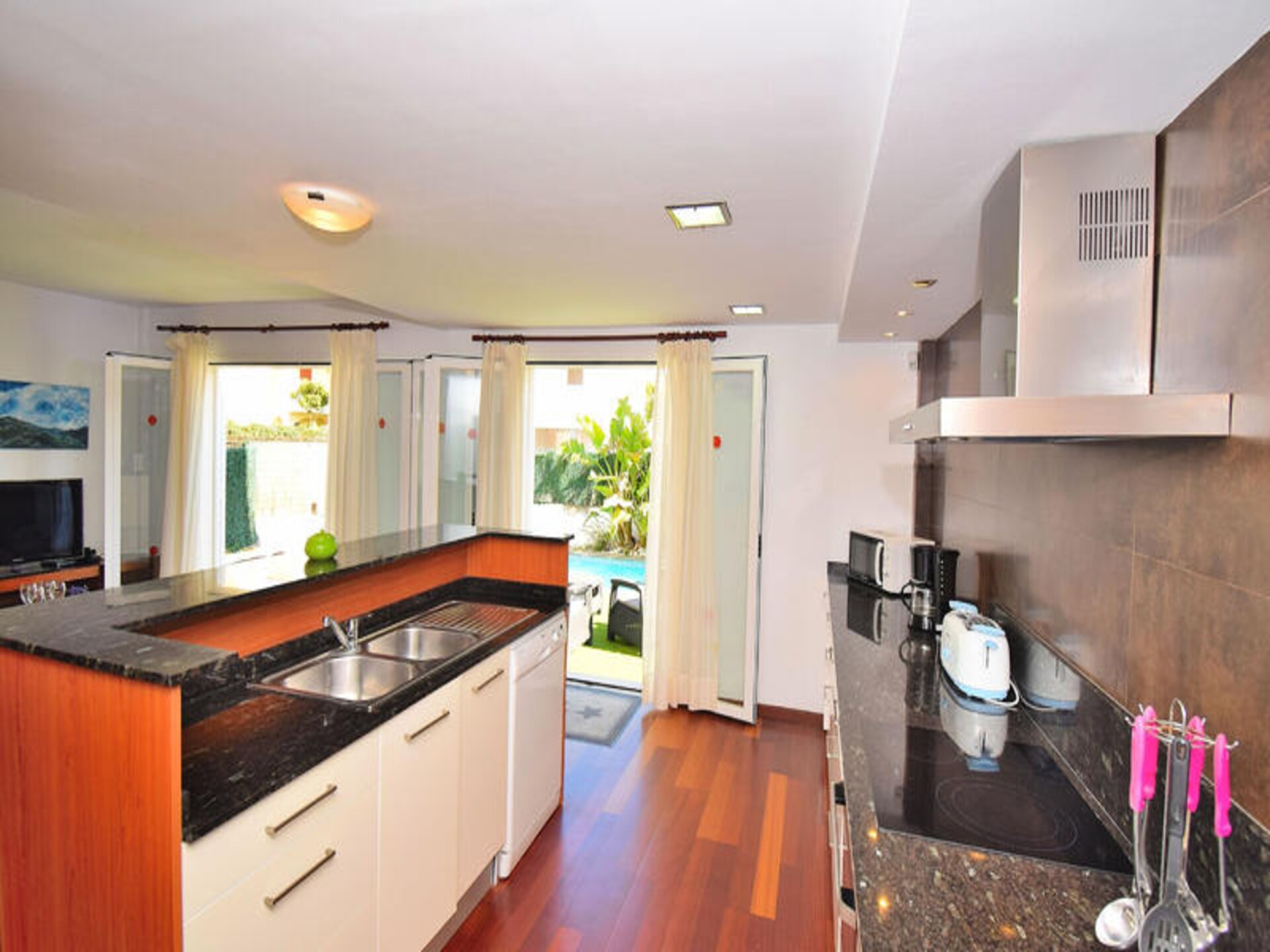 Ruim appartement met privézwembad op 400m van Playa de Muro - foto 11