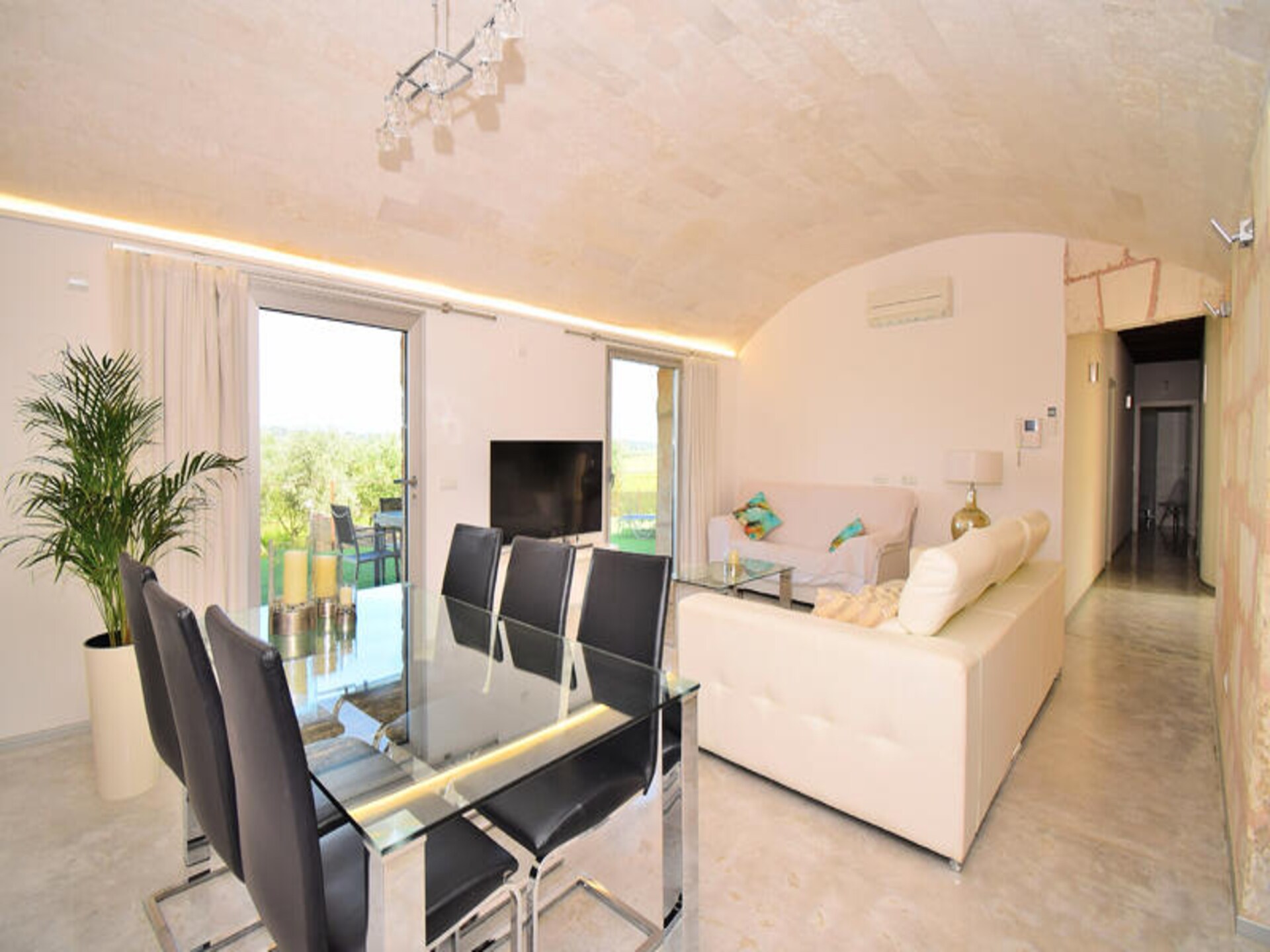 Landelijke villa met privézwembad bij Muro, vlakbij Playa de Muro - foto 12