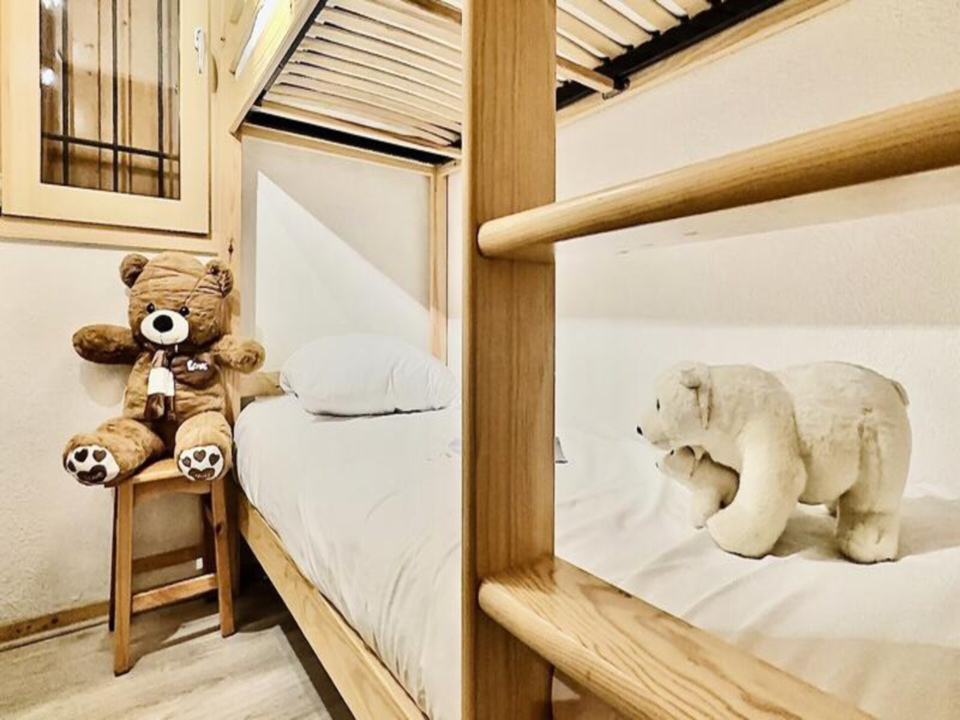 Appartement 6 pers. in Val d'Isère, direct aan de hoofdstraat met balkon op het westen - foto 10