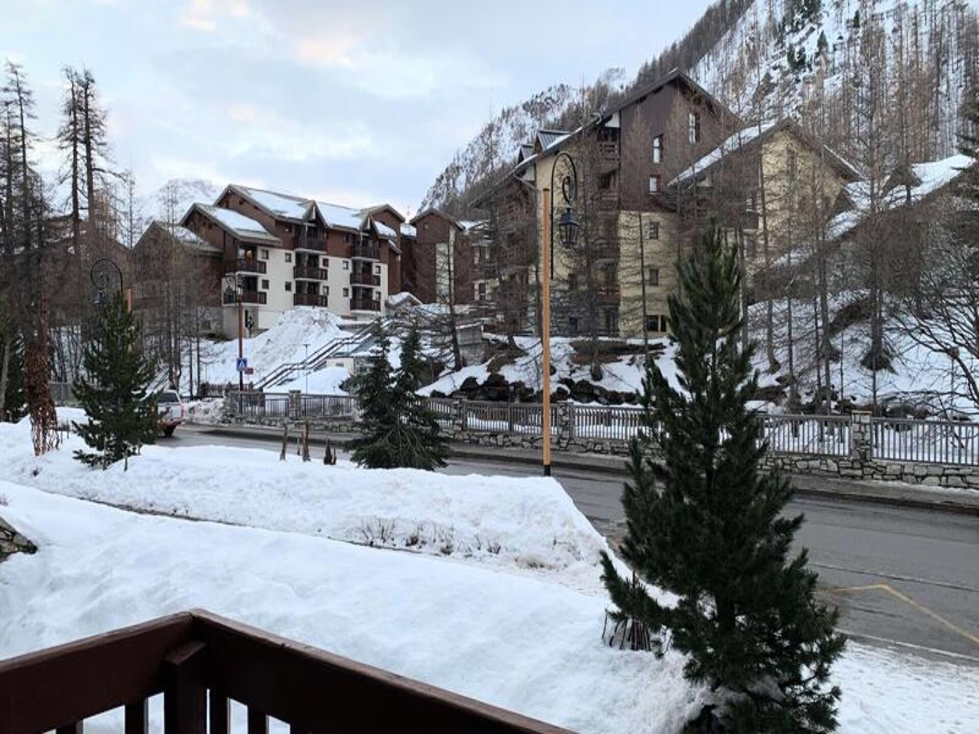 Appartement 6 pers. in Val d'Isère, direct aan de hoofdstraat met balkon op het westen - foto 17