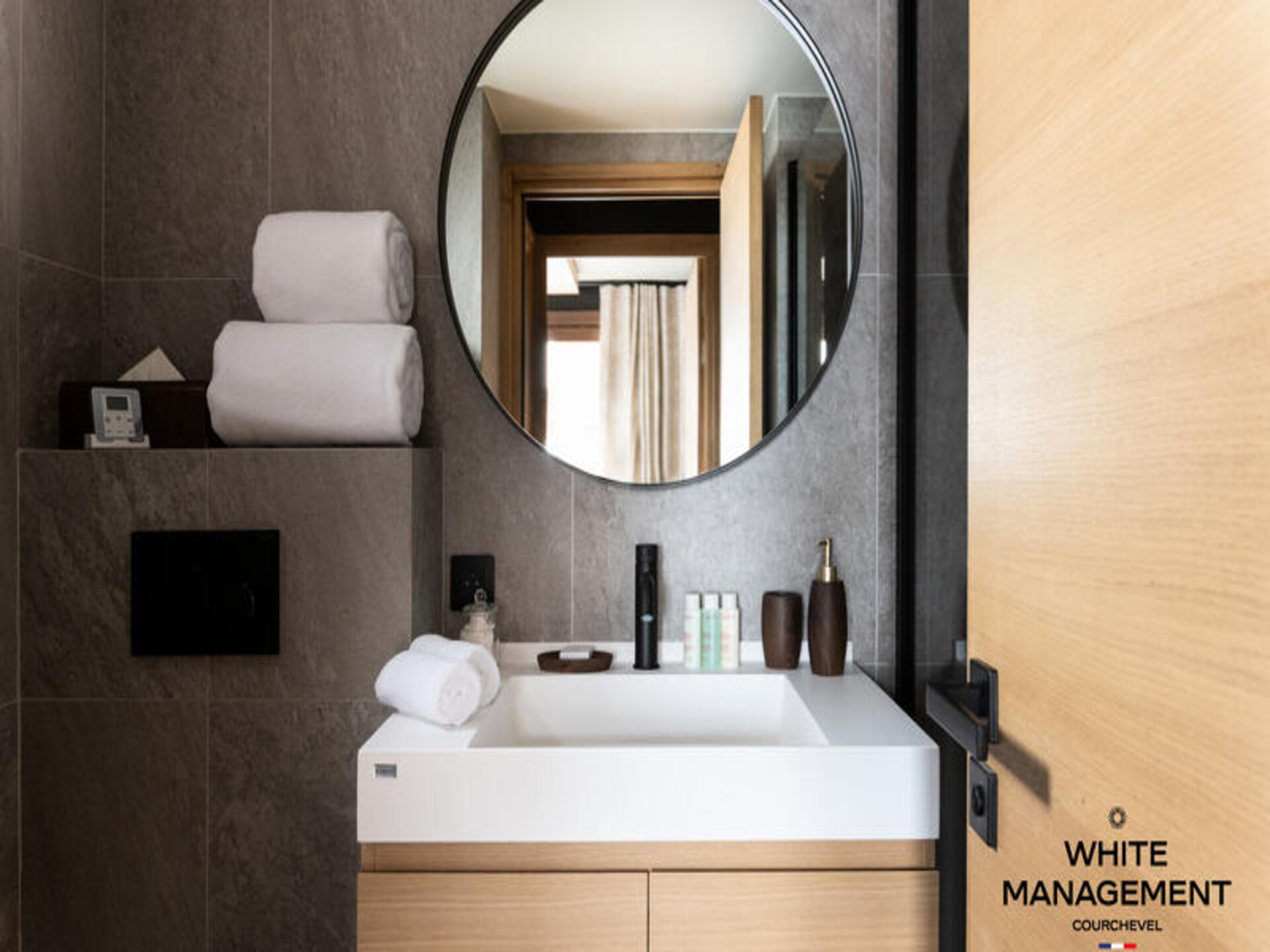 Chalet in Courchevel 1650 met sauna, jacuzzi en uitzicht op 1850 voor 12 personen - foto 15