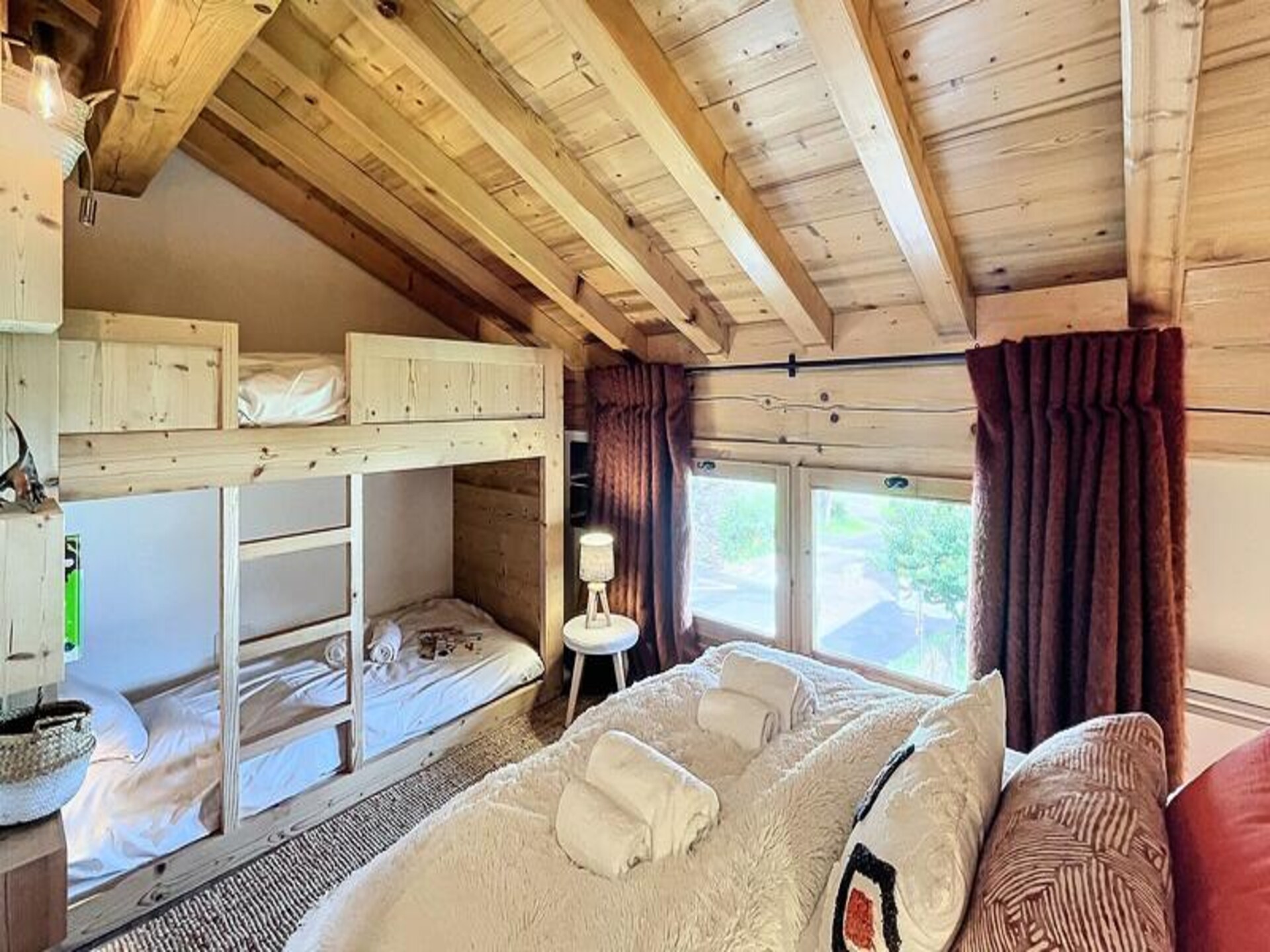Authentiek chalet in Les Allues: 120m², 3 slaapkamers, dichtbij piste - foto 11