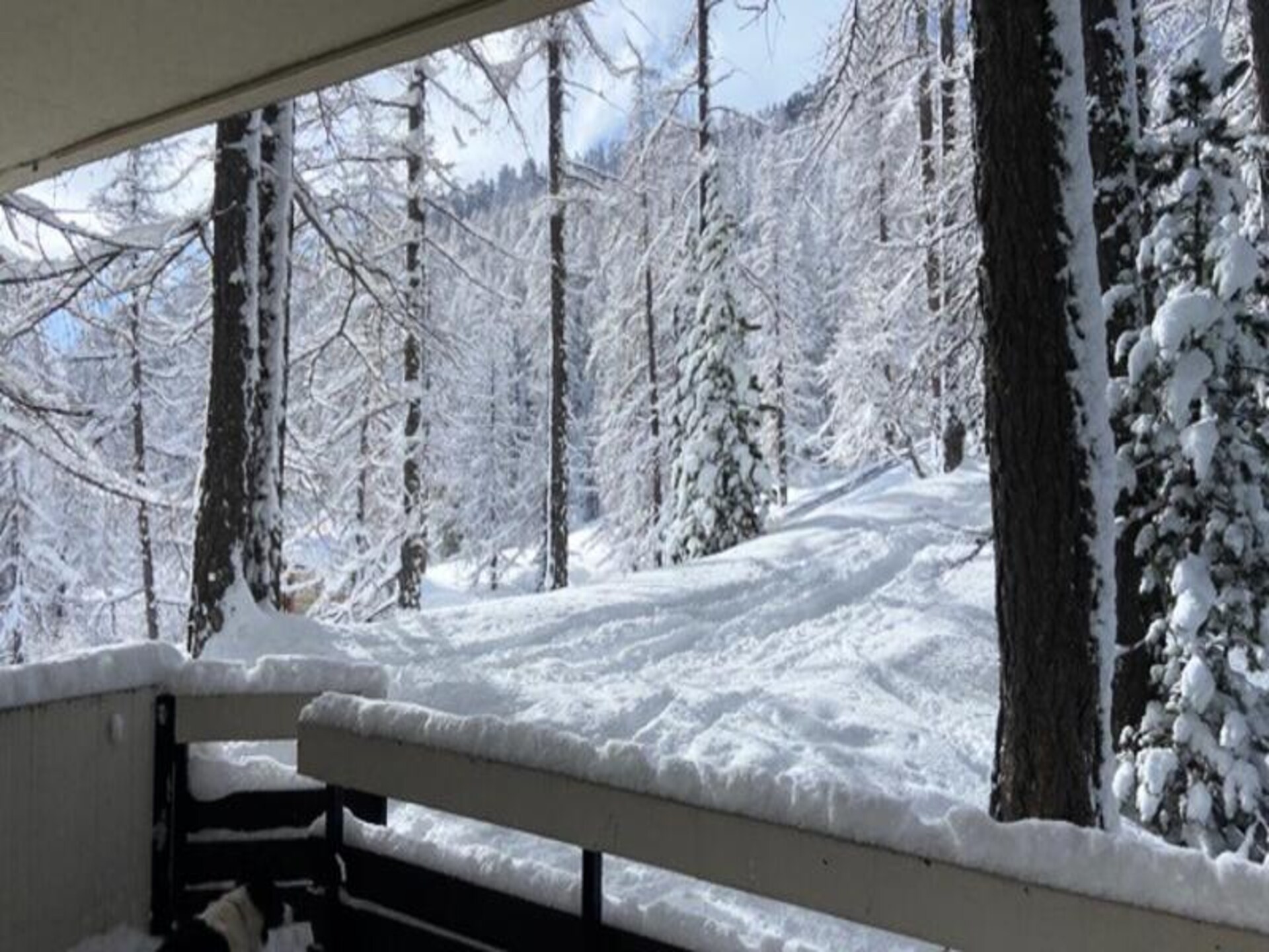 Ski-in/ski-out appartement in Vars Les Claux met terras aan de bosrand - foto 17
