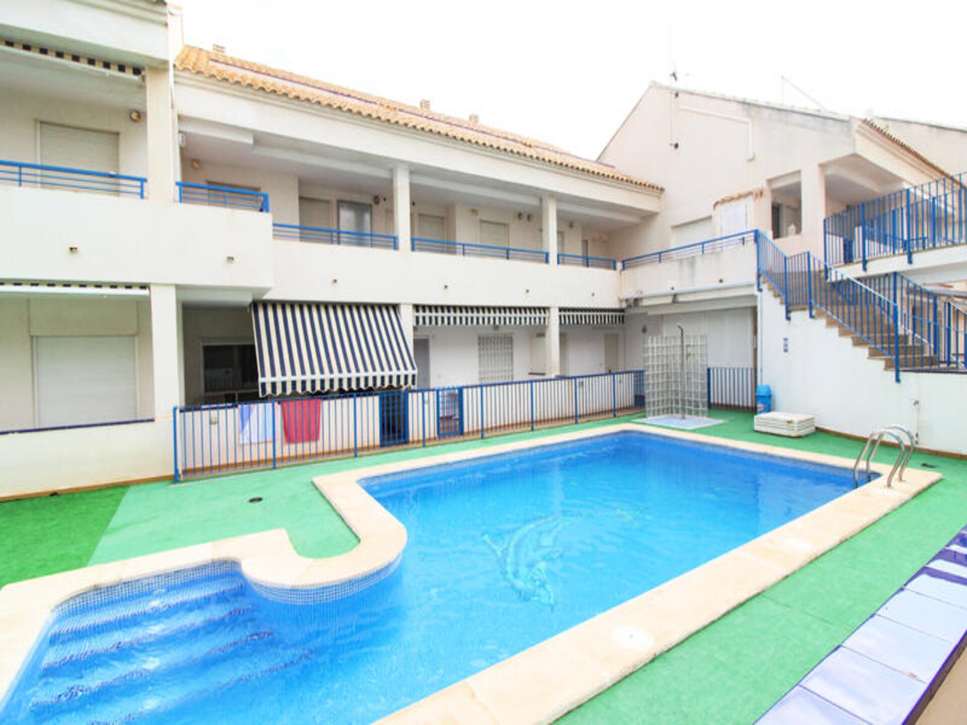 Licht appartement op 100m van strand Puerto de Sagunto, 6 personen - foto 2