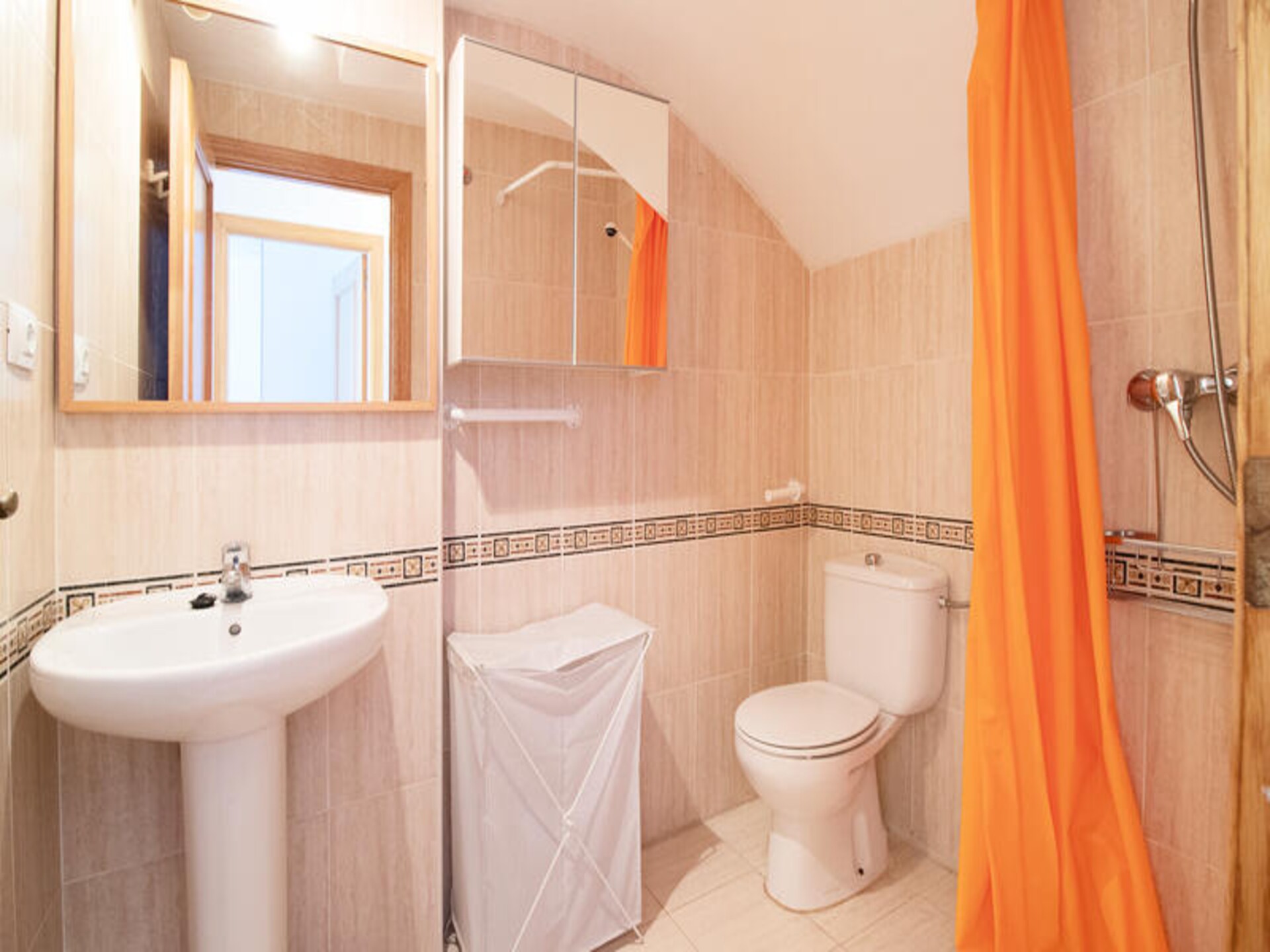 Licht appartement op 100m van strand Puerto de Sagunto, 6 personen - foto 14