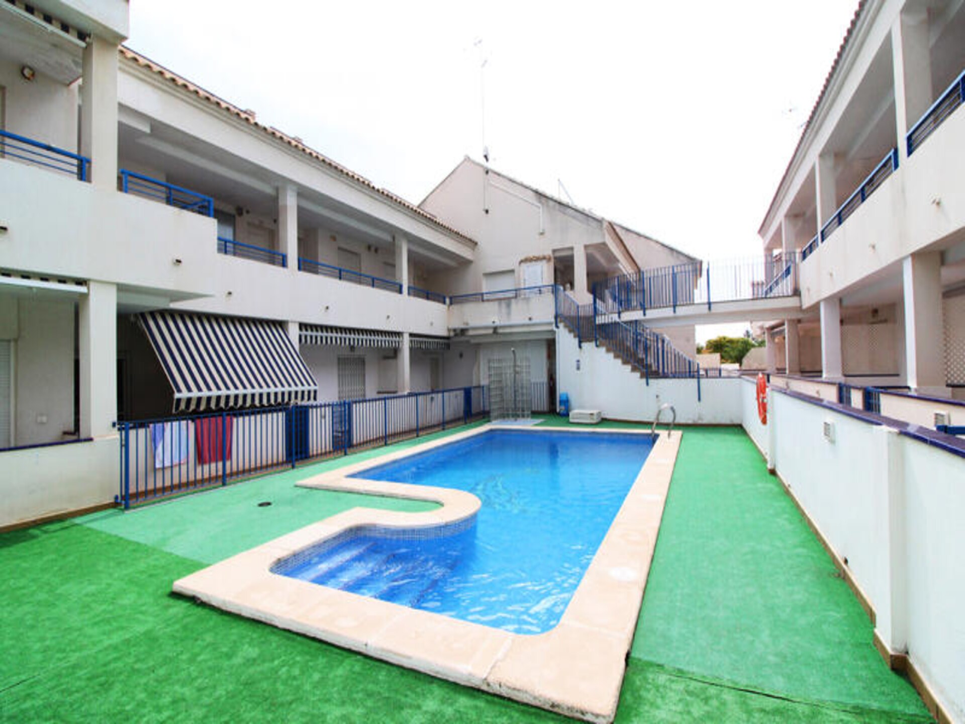 Licht appartement op 100m van strand Puerto de Sagunto, 6 personen - foto 17