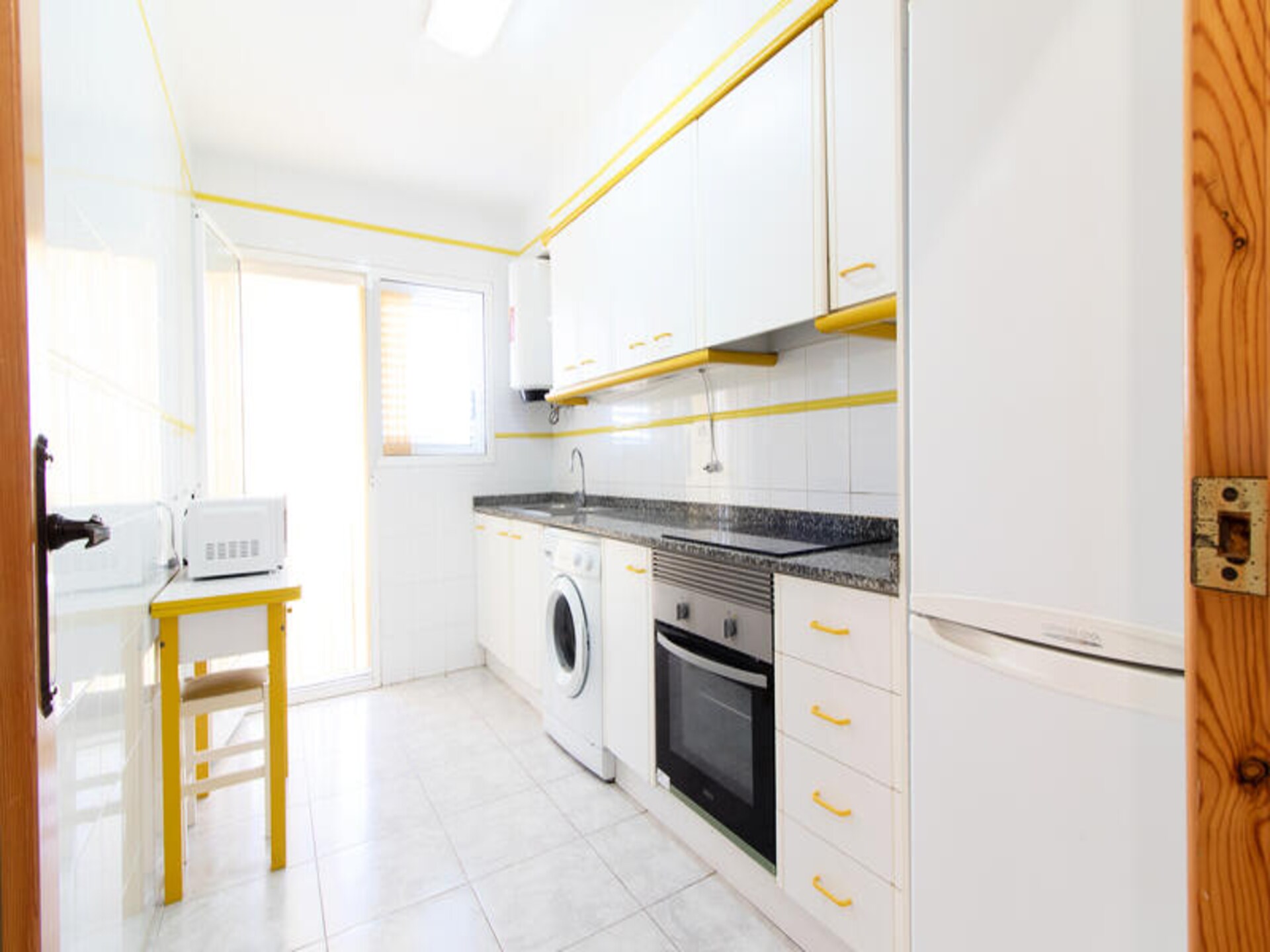 Licht appartement op 300 meter van Playa Almardá in Puerto de Sagunto - foto 5