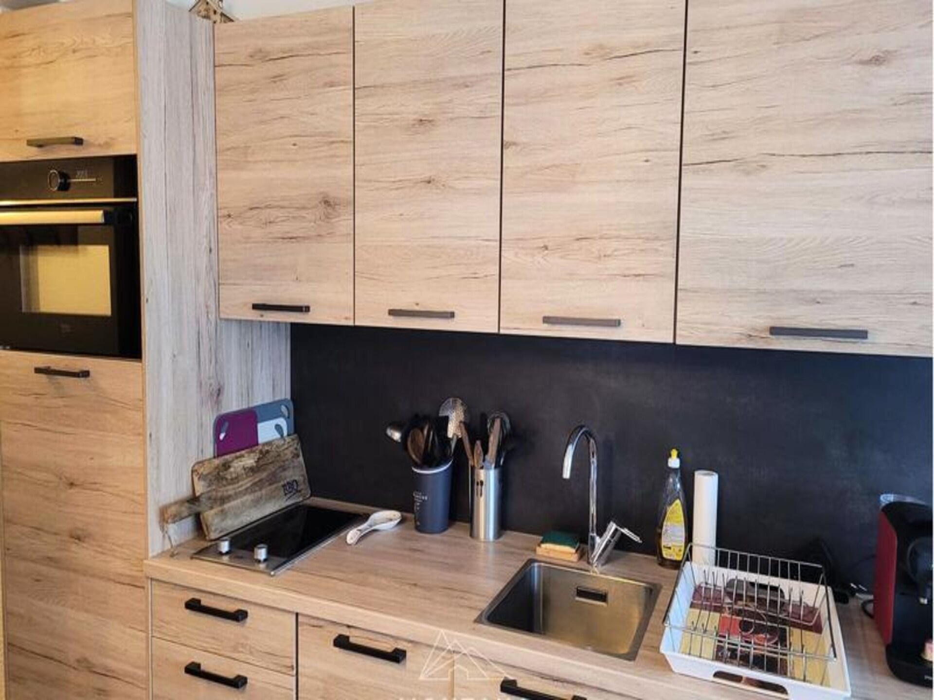 Knusse studio met balkon en Alpenzicht op 1,1 km van de piste - foto 6