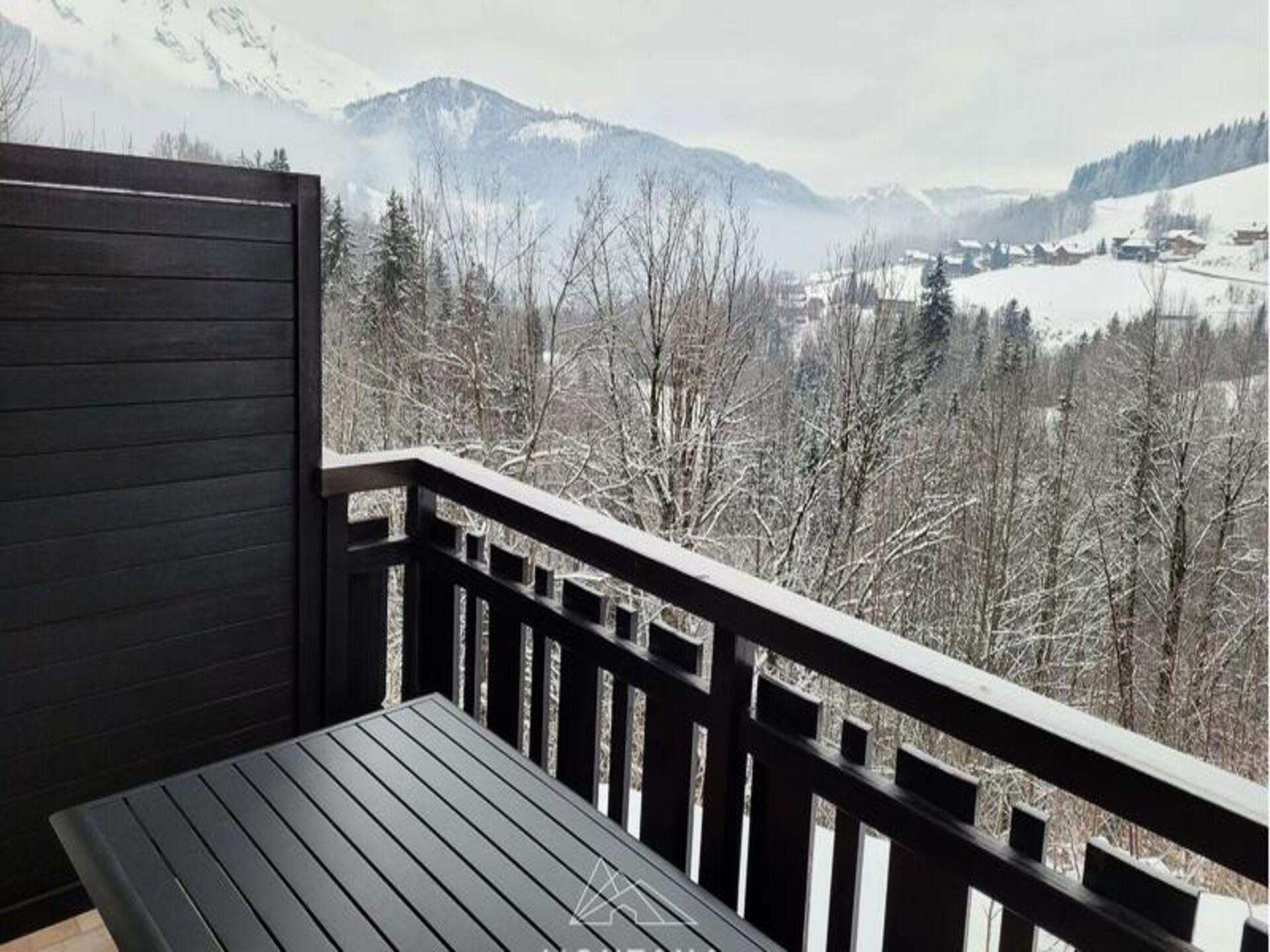 Knusse studio met balkon en Alpenzicht op 1,1 km van de piste - foto 10
