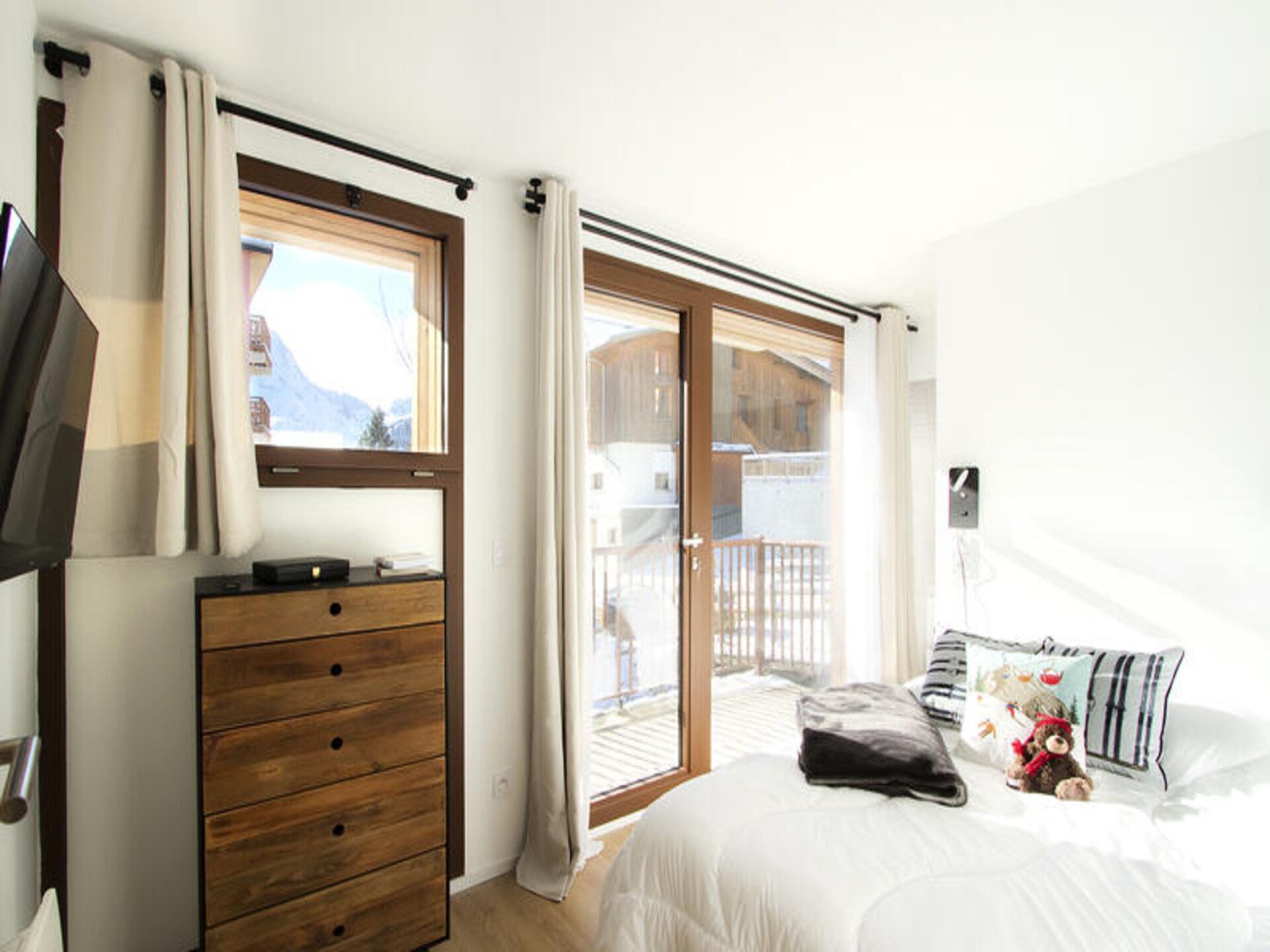 Ruim 5-kamerappartement op de piste in Vénosc met zuidbalkon - foto 8
